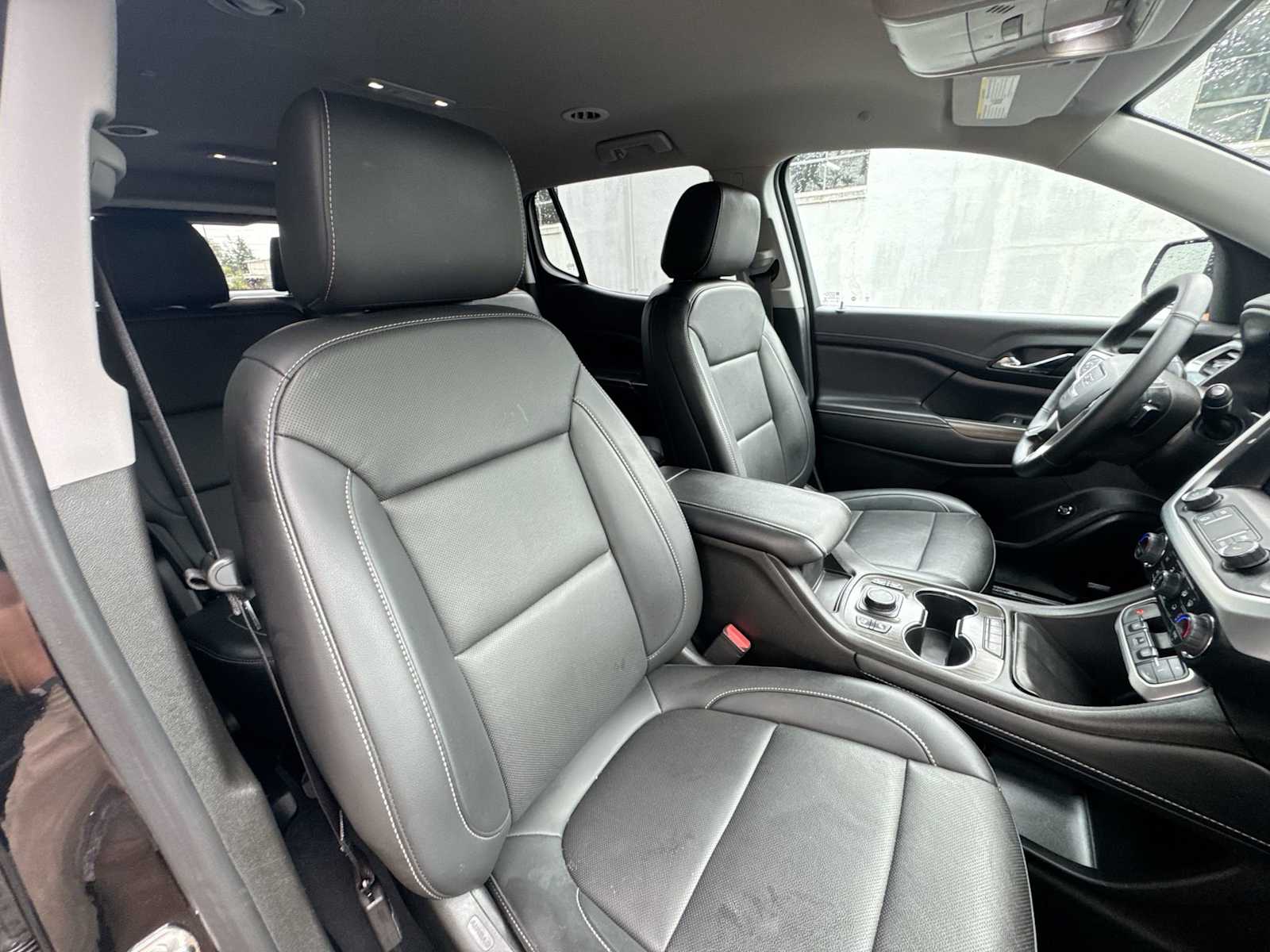 Thumbnail: 2023 GMC Acadia - 17