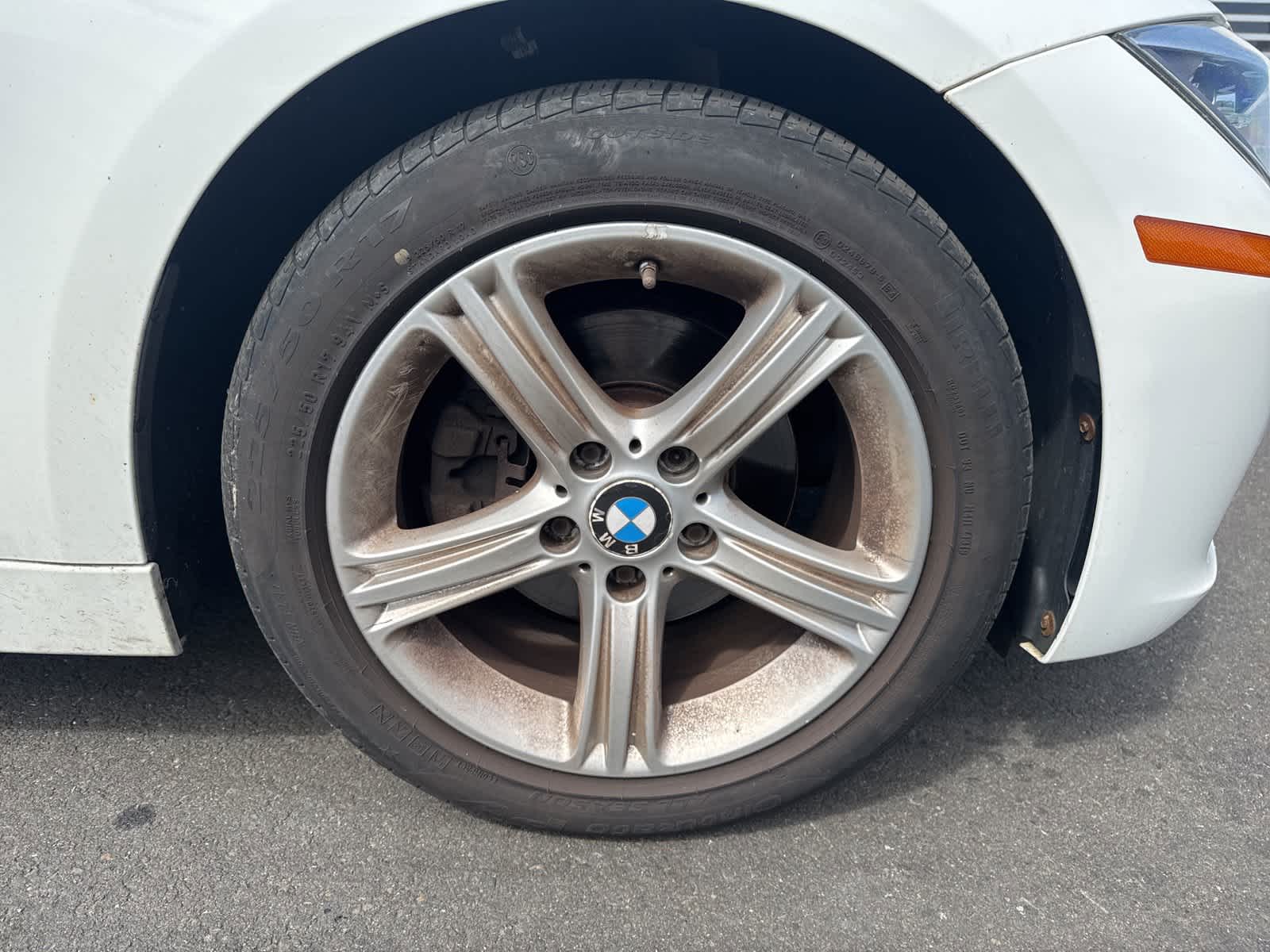 Thumbnail: 2015 BMW 3 Series - 24
