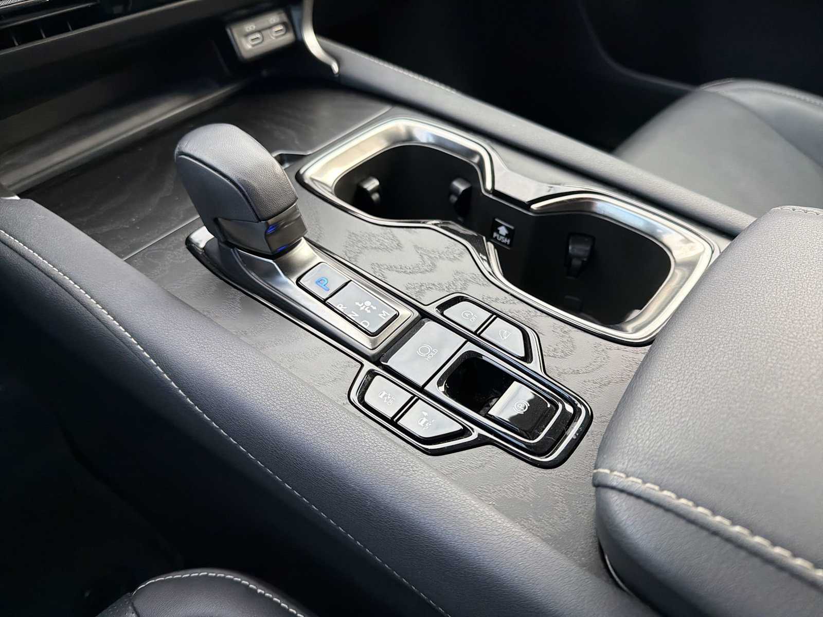 Thumbnail: 2023 Lexus RX - 30