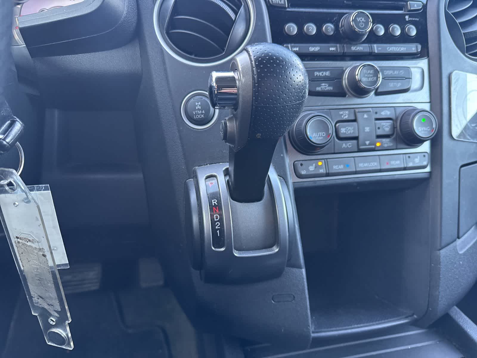 Thumbnail: 2014 Honda Pilot - 15