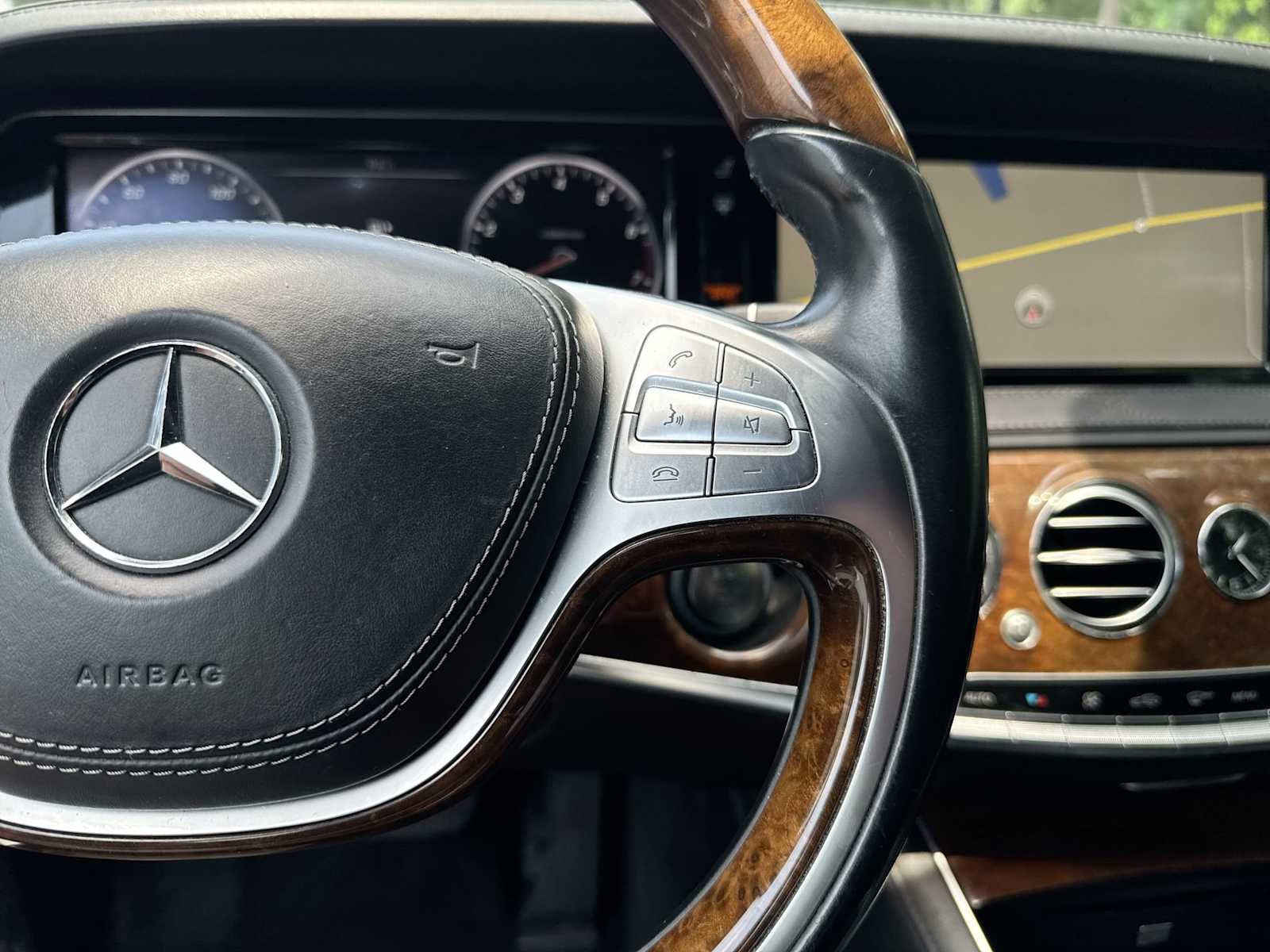 Thumbnail: 2015 Mercedes-Benz S-Class - 26