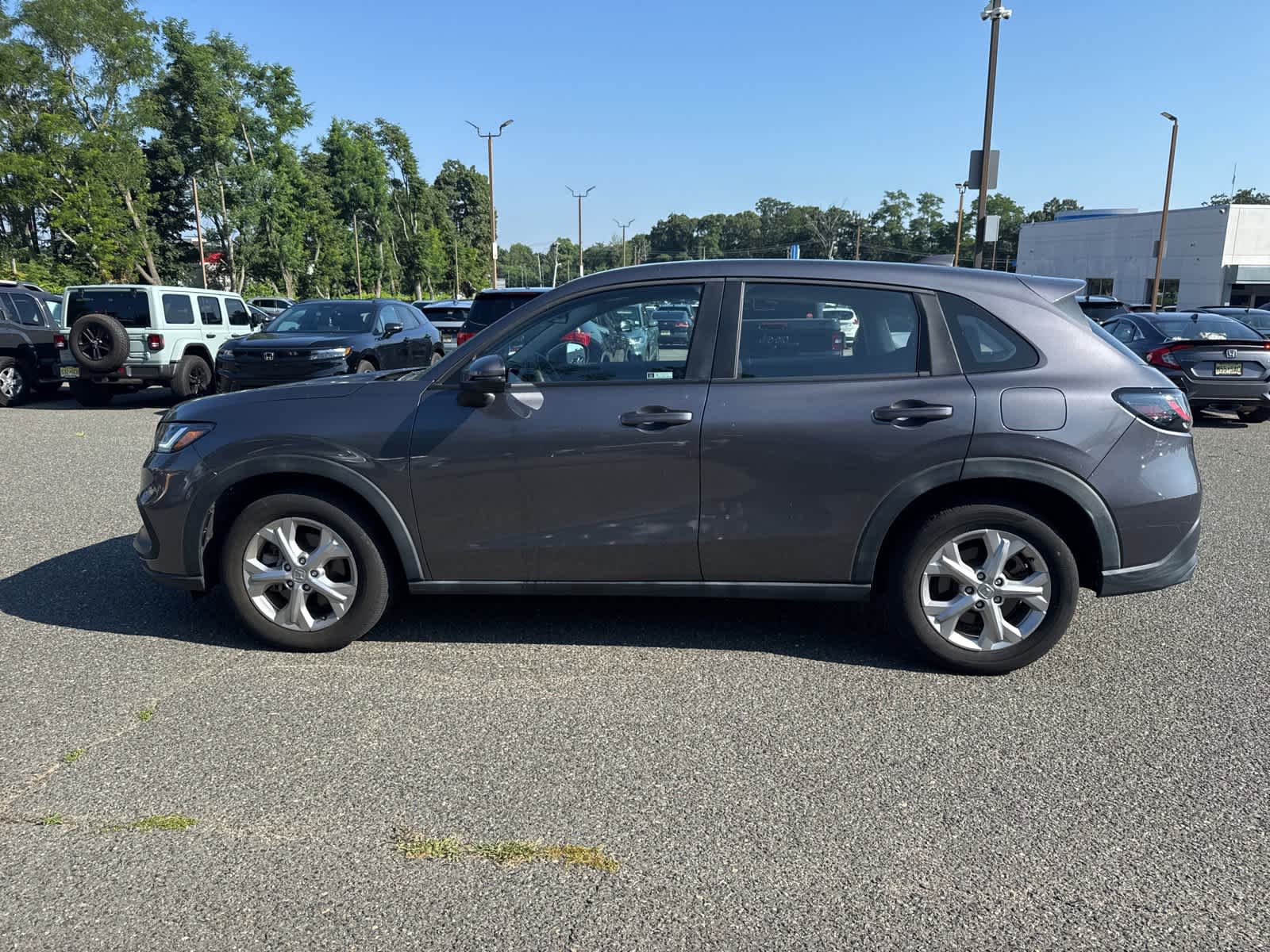 Thumbnail: 2023 Honda HR-V - 2