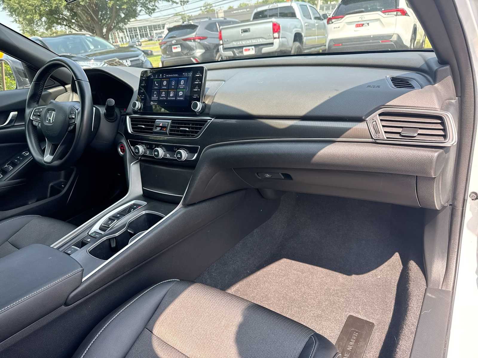 Thumbnail: 2022 Honda Accord - 16