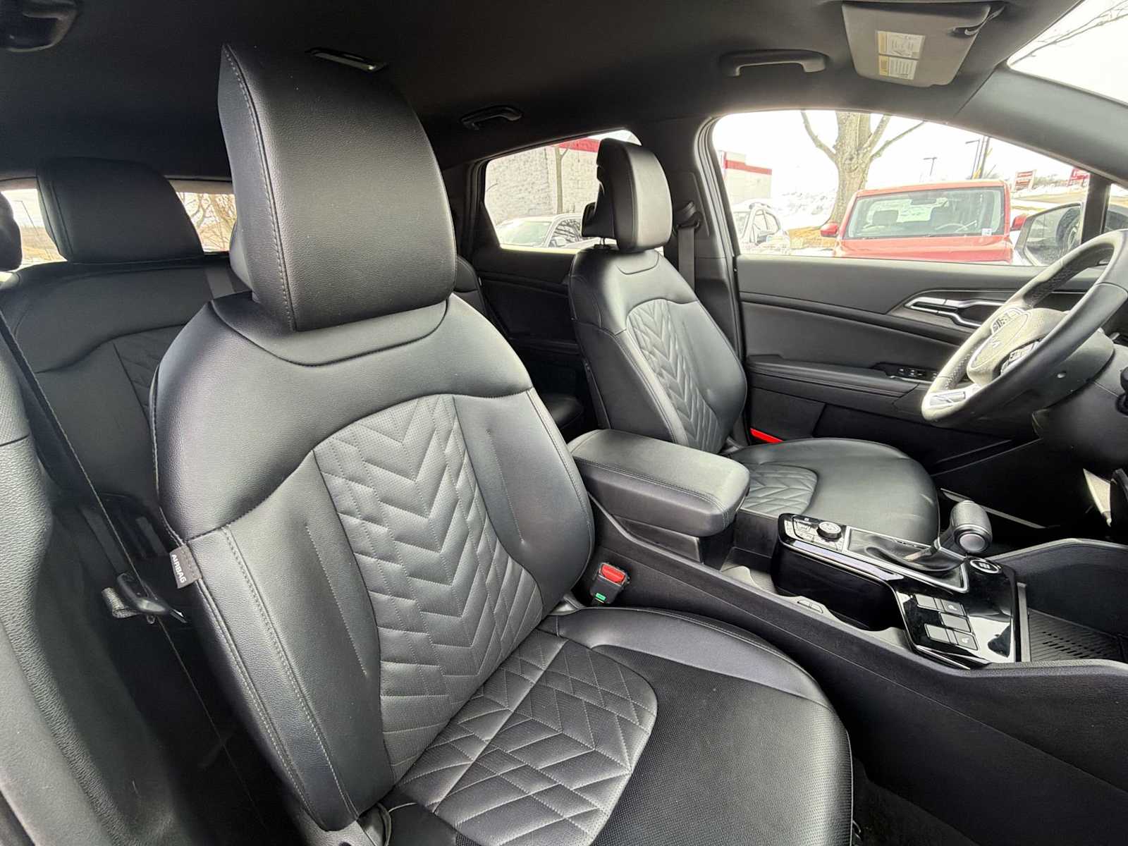 Thumbnail: 2024 Kia Sportage - 17