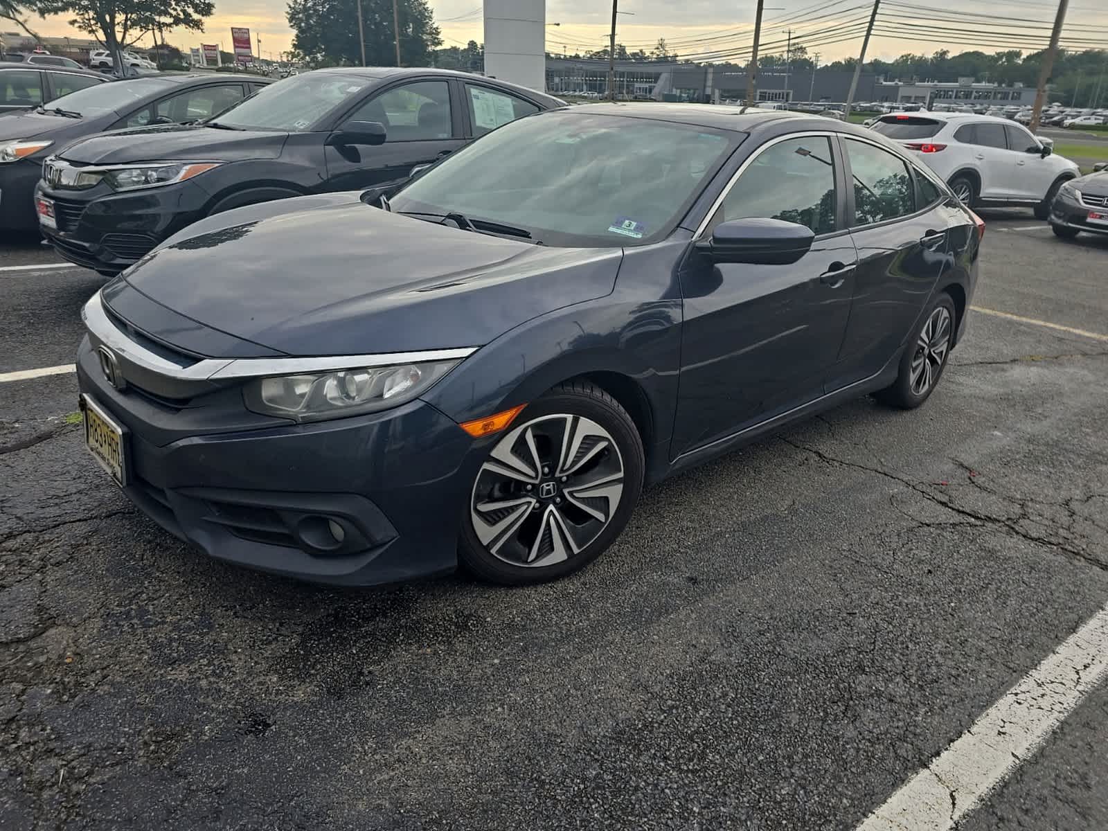 Thumbnail: 2017 Honda Civic - 7