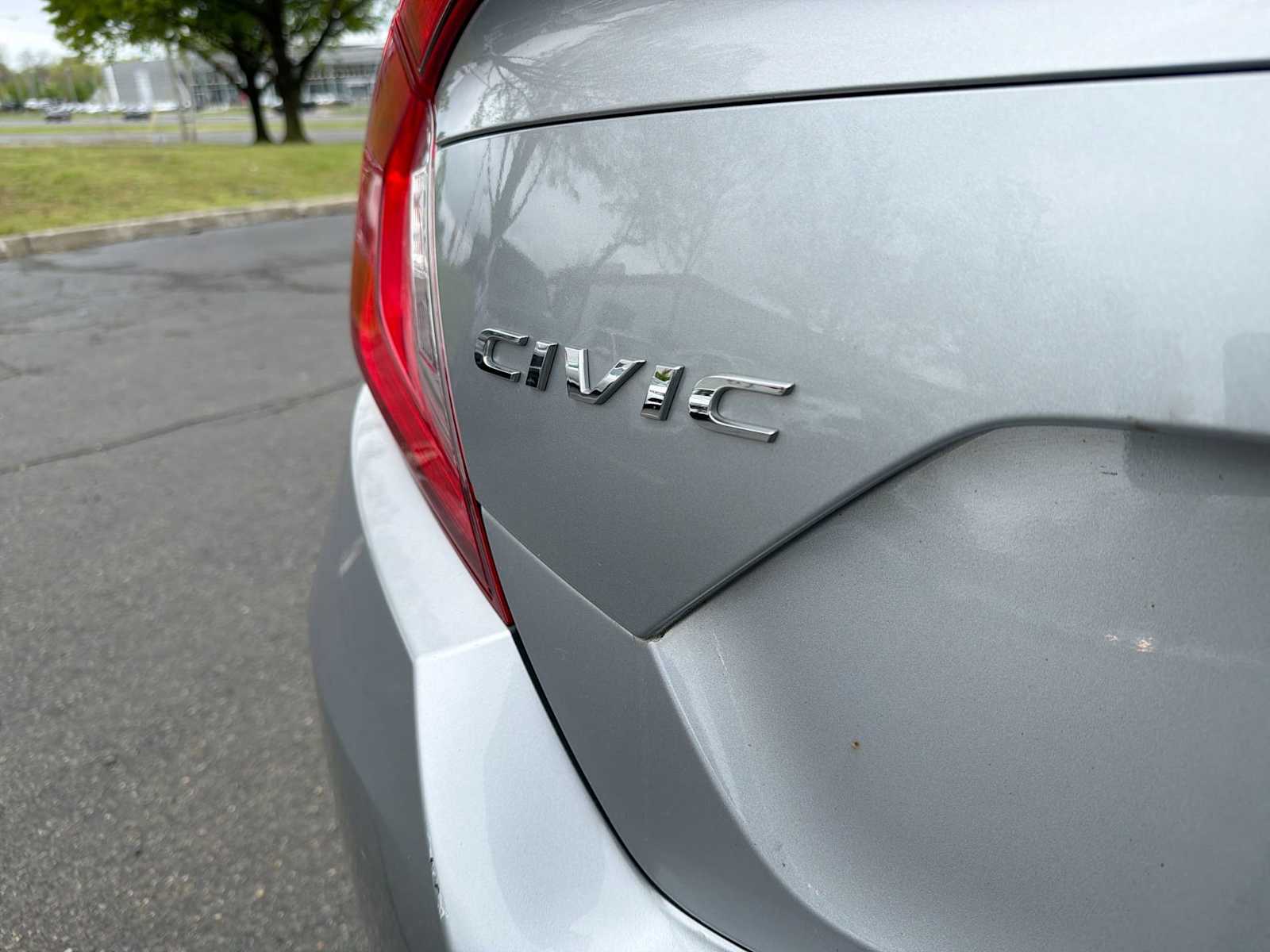 Thumbnail: 2019 Honda Civic - 17