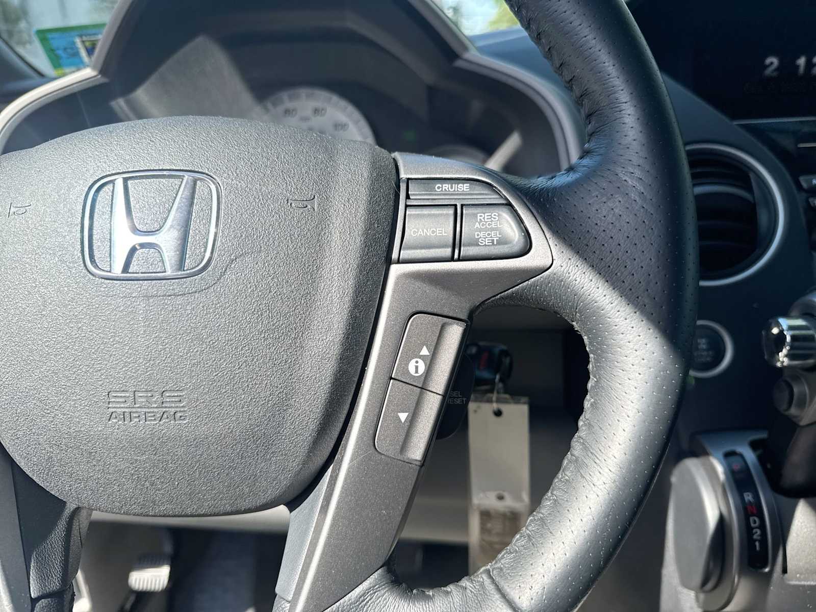 Thumbnail: 2014 Honda Pilot - 26