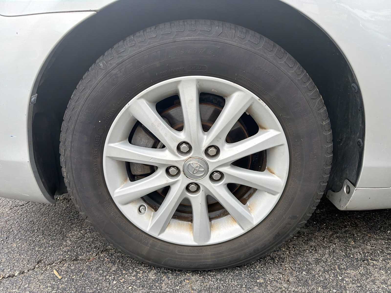 Thumbnail: 2010 Toyota Camry - 19
