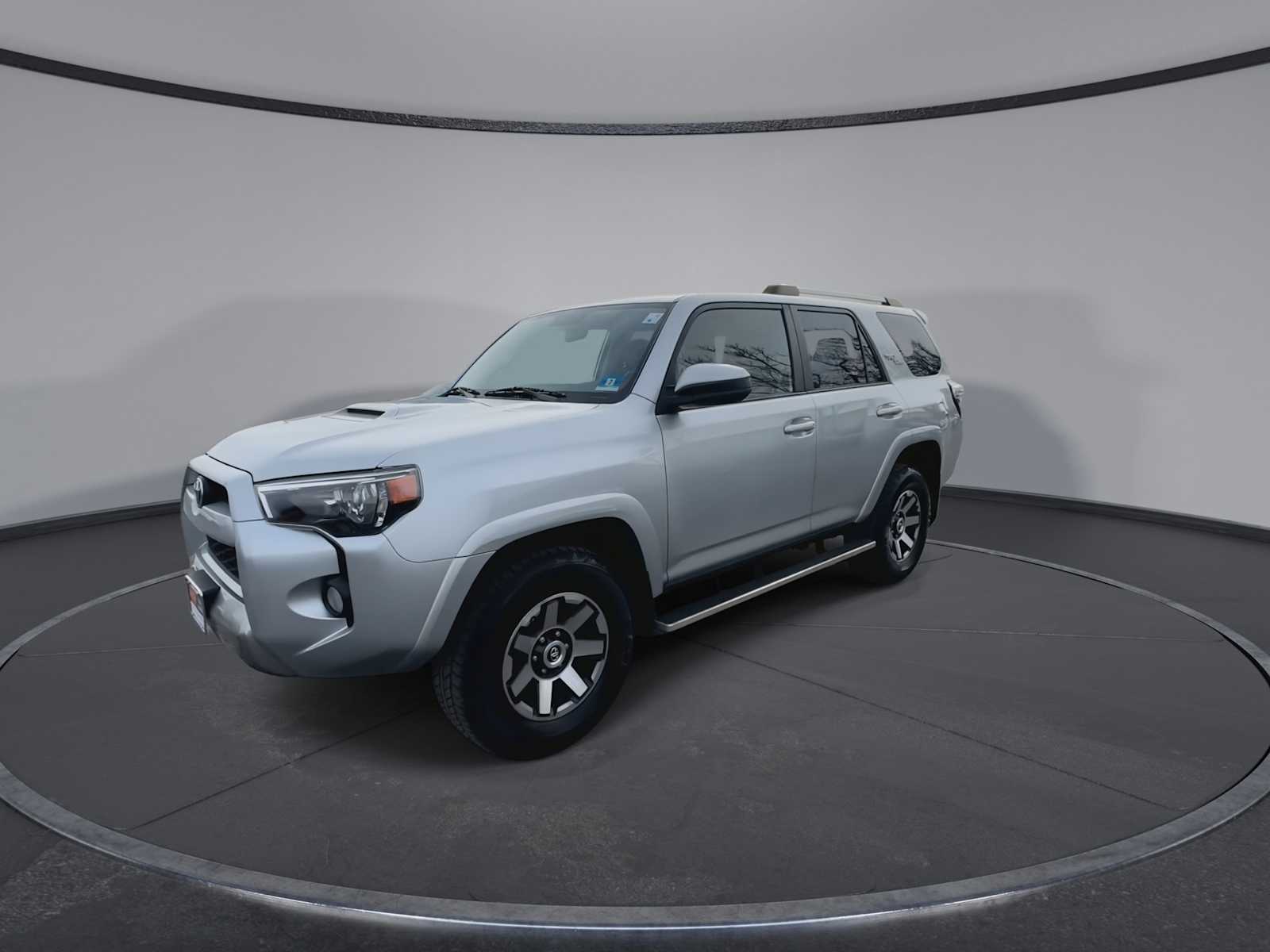 Thumbnail: 2018 Toyota 4Runner - 4