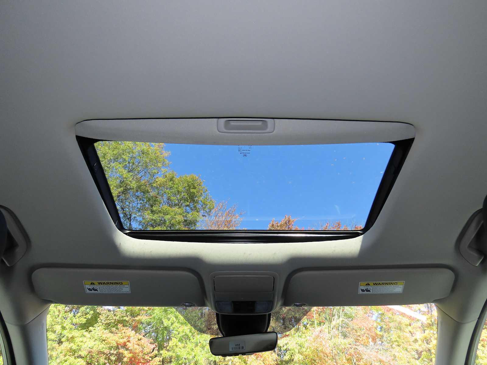 Thumbnail: 2025 Honda Odyssey - 25