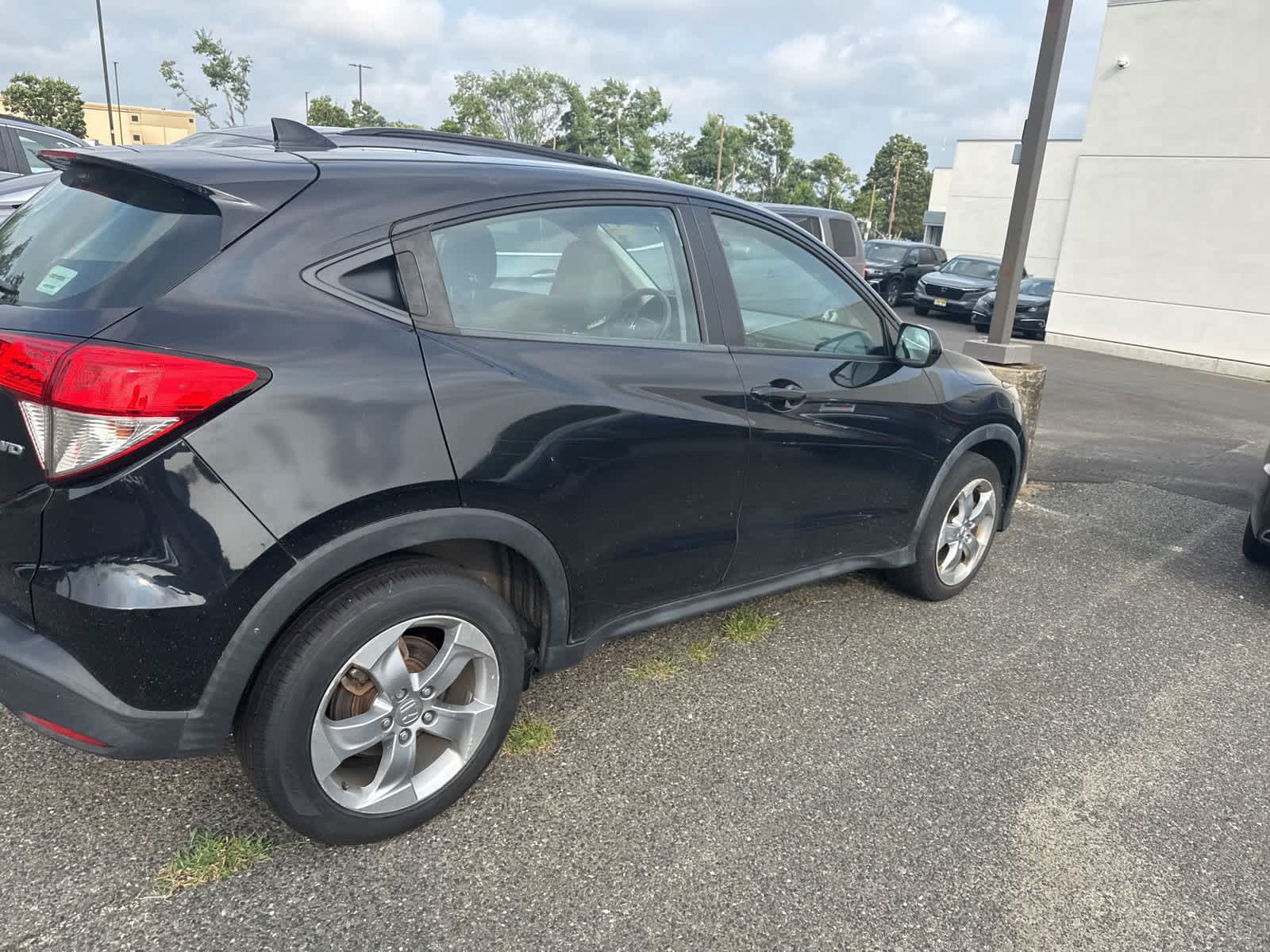 Thumbnail: 2021 Honda HR-V - 6
