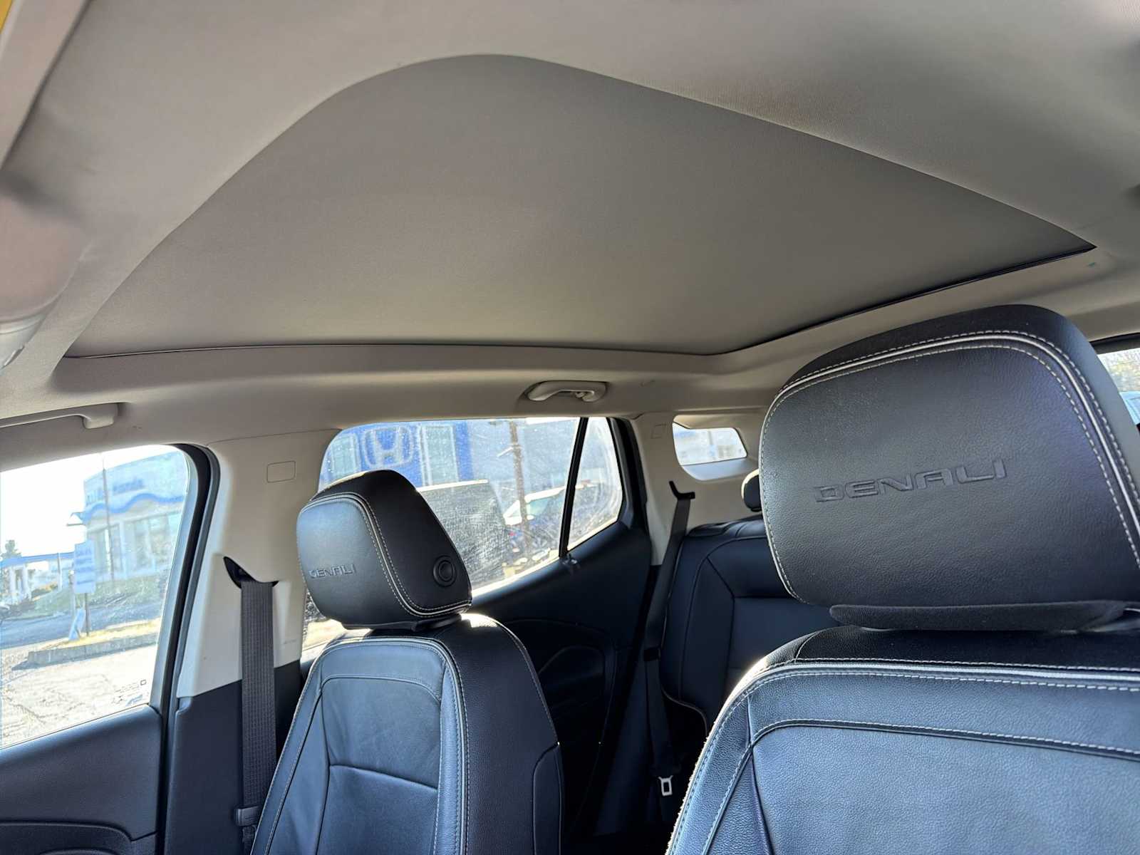 Thumbnail: 2019 GMC Terrain - 23