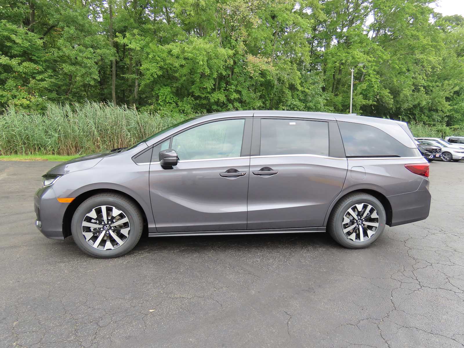 Thumbnail: 2026 Honda Odyssey - 3