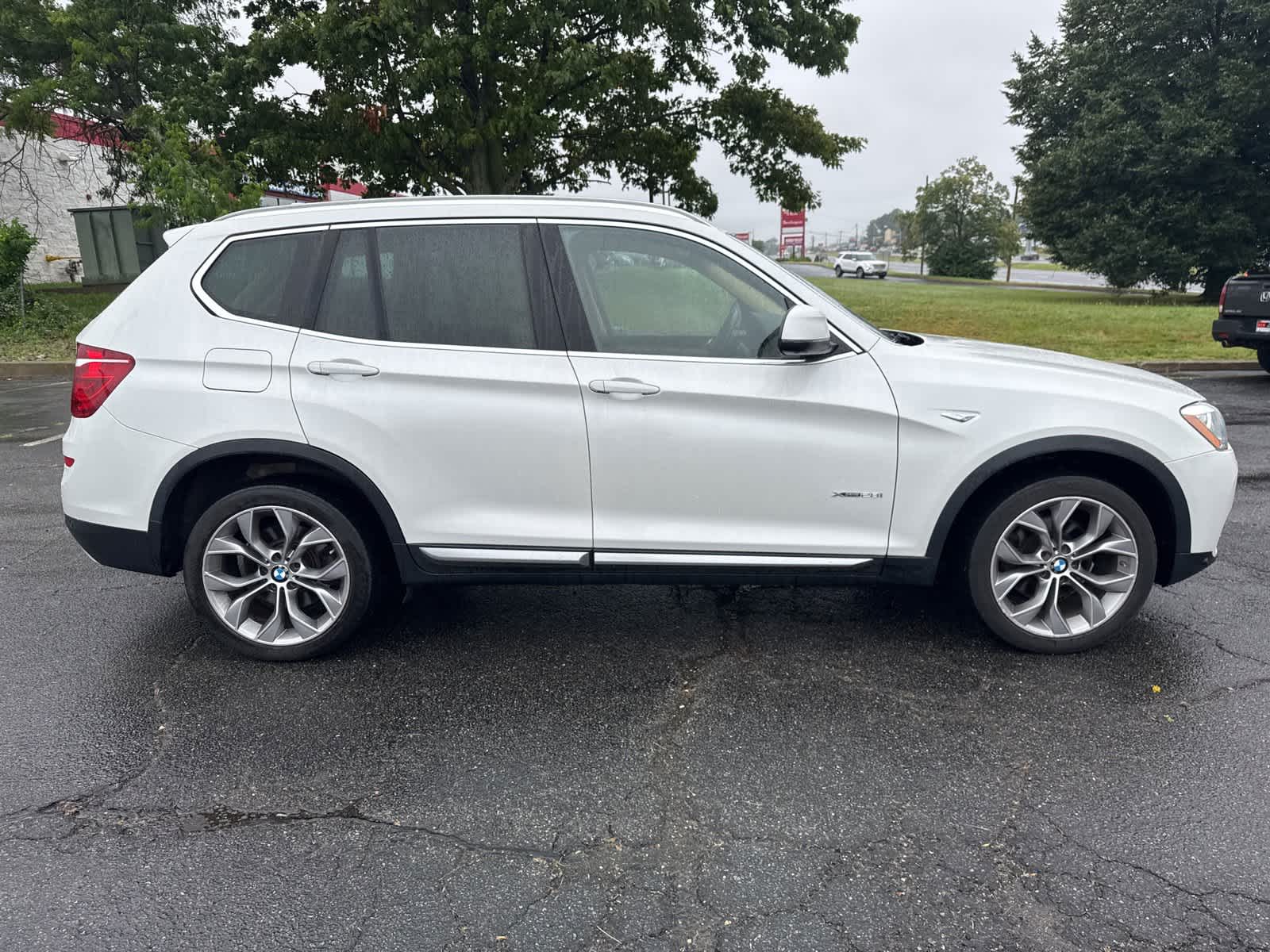 2017 BMW X3 xDrive28i 6
