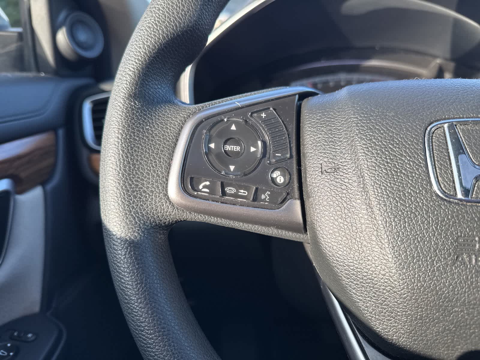 Thumbnail: 2018 Honda CR-V - 15