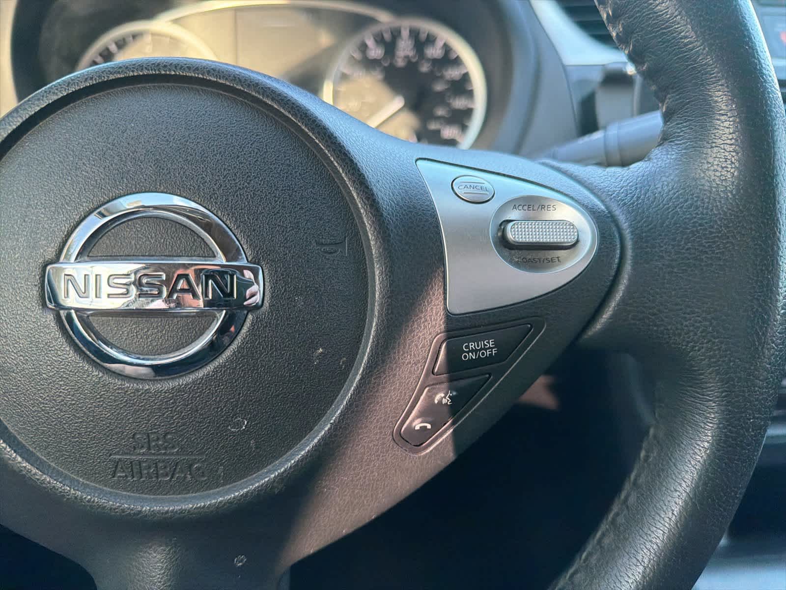 Thumbnail: 2018 Nissan Sentra - 17