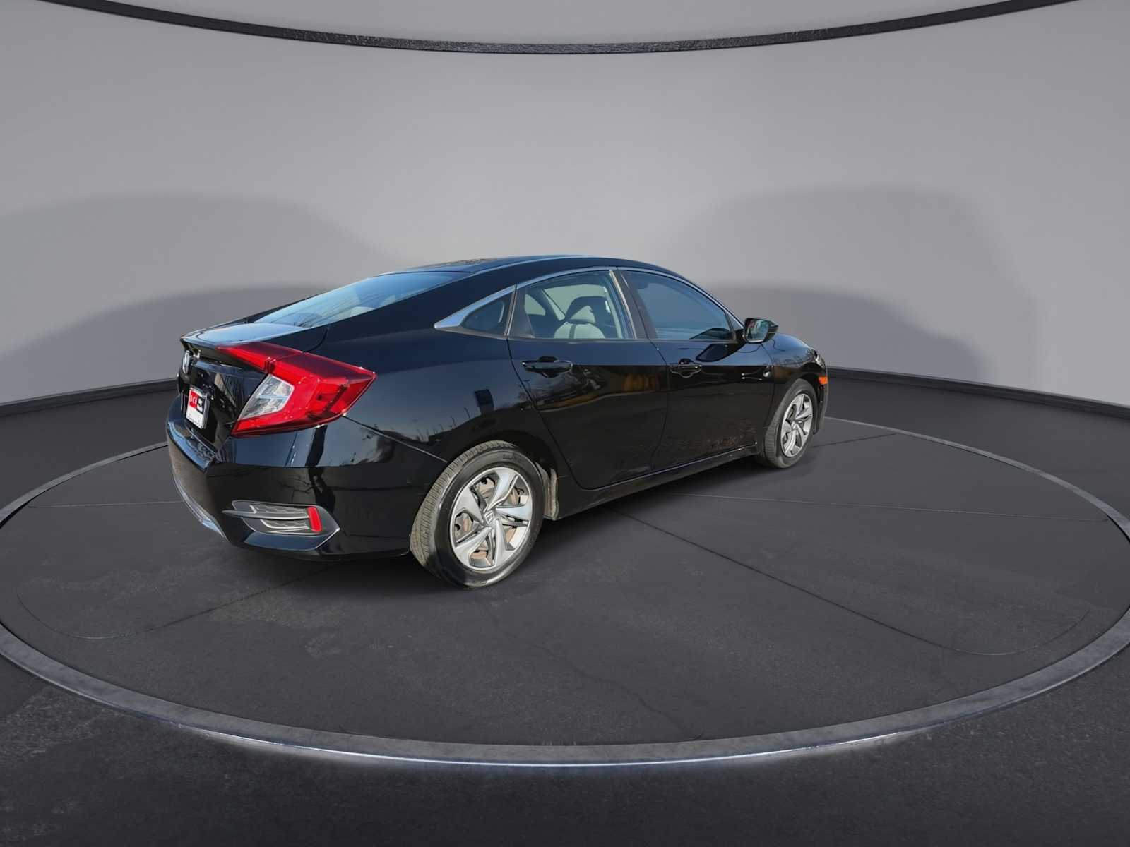 Thumbnail: 2019 Honda Civic - 8