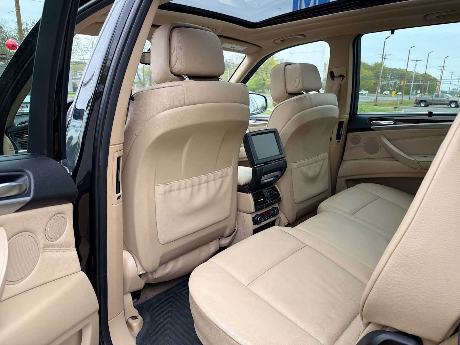 Thumbnail: 2013 BMW X5 - 12