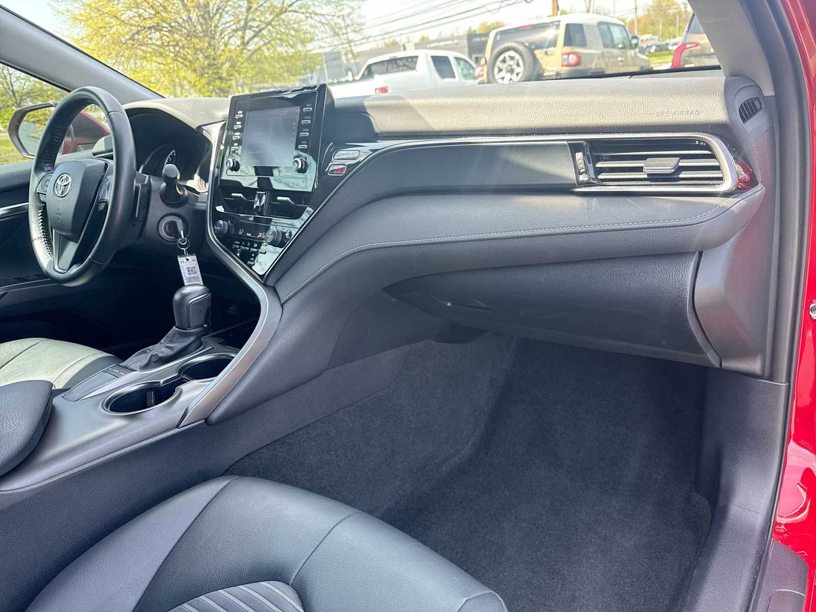 2023 Toyota Camry SE 16