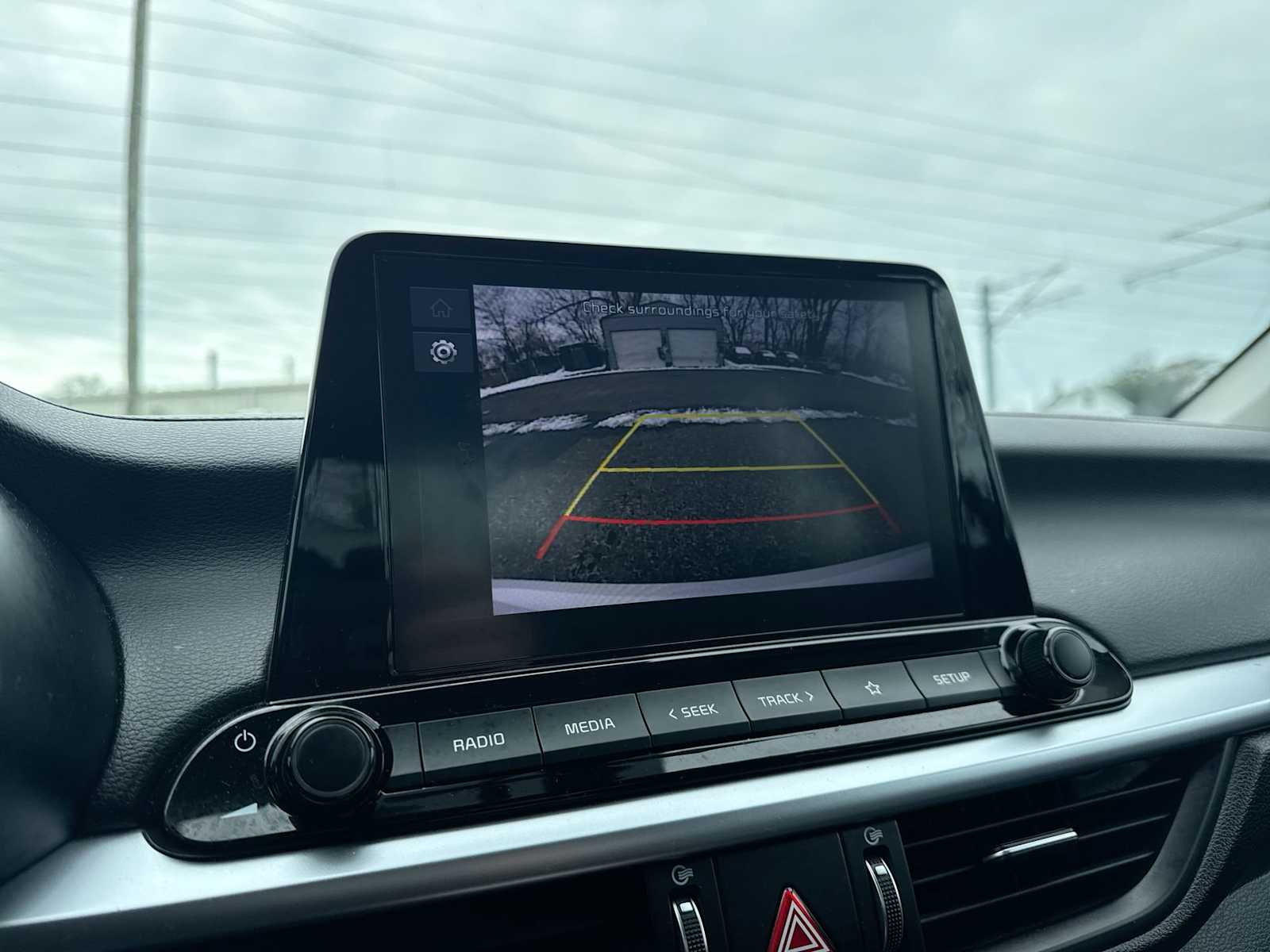 Thumbnail: 2022 Kia Forte - 27