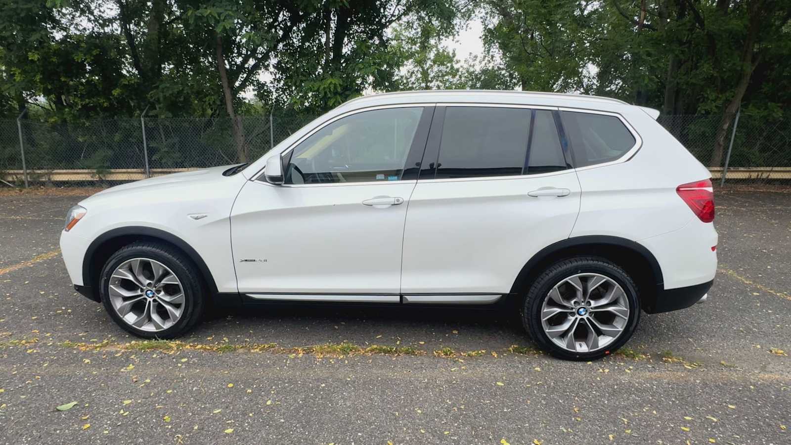 Thumbnail: 2017 BMW X3 - 5