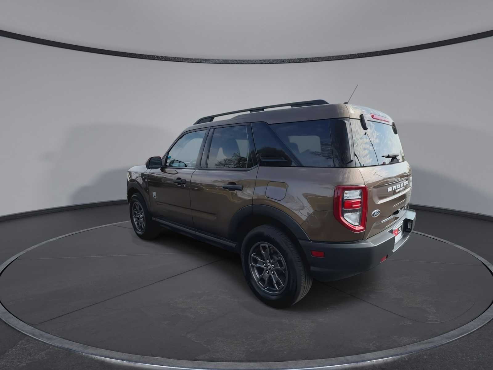 Thumbnail: 2022 Ford Bronco Sport - 6