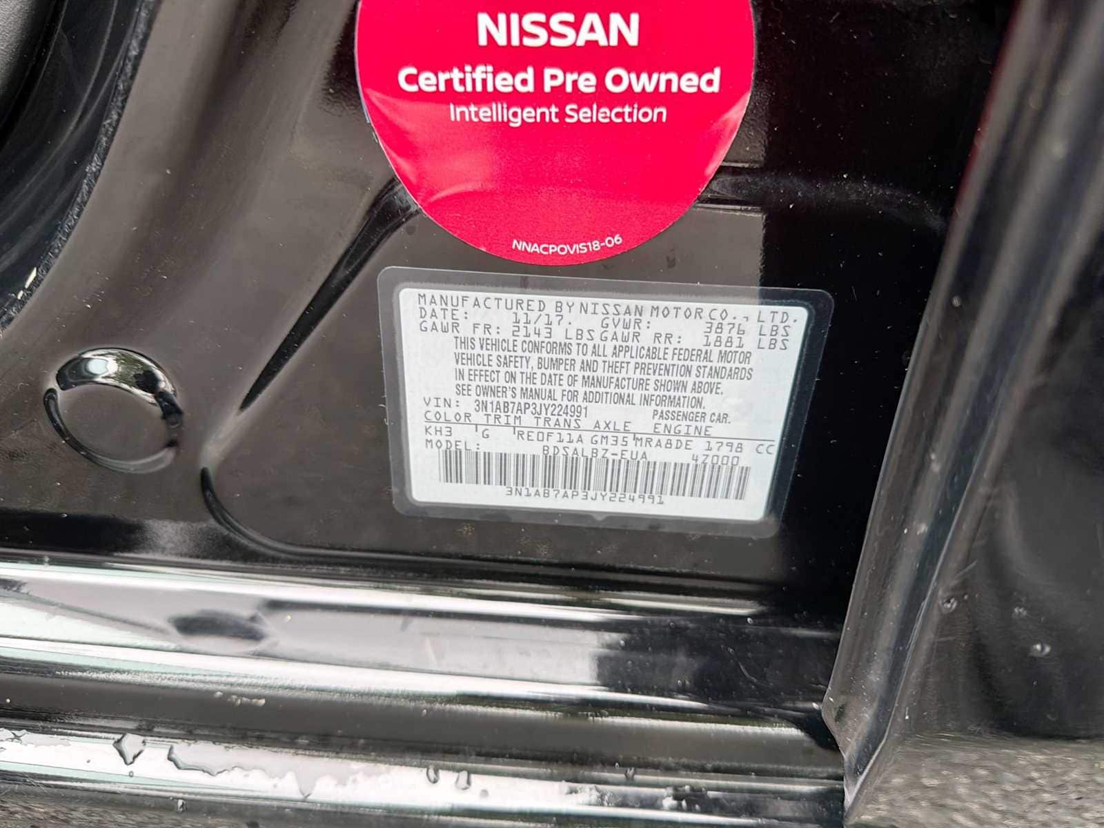 Thumbnail: 2018 Nissan Sentra - 32