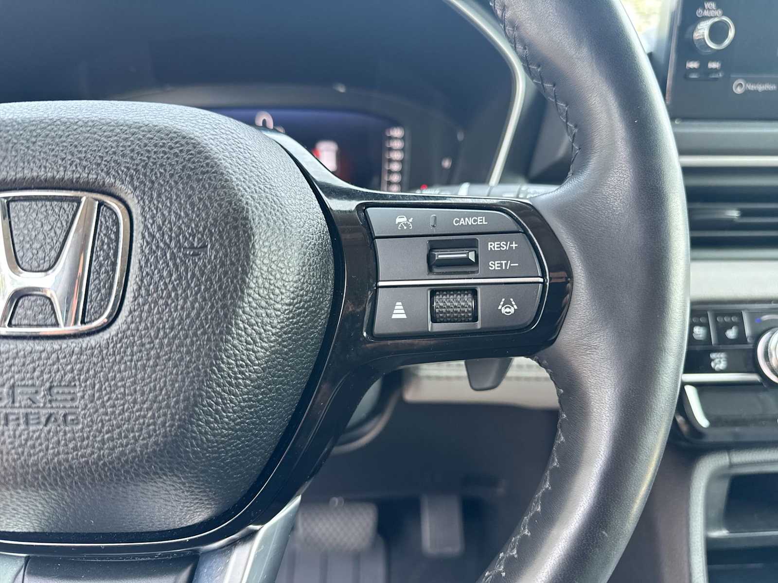 Thumbnail: 2023 Honda Pilot - 26