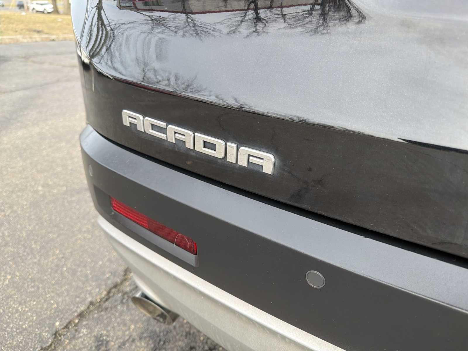 Thumbnail: 2018 GMC Acadia - 18