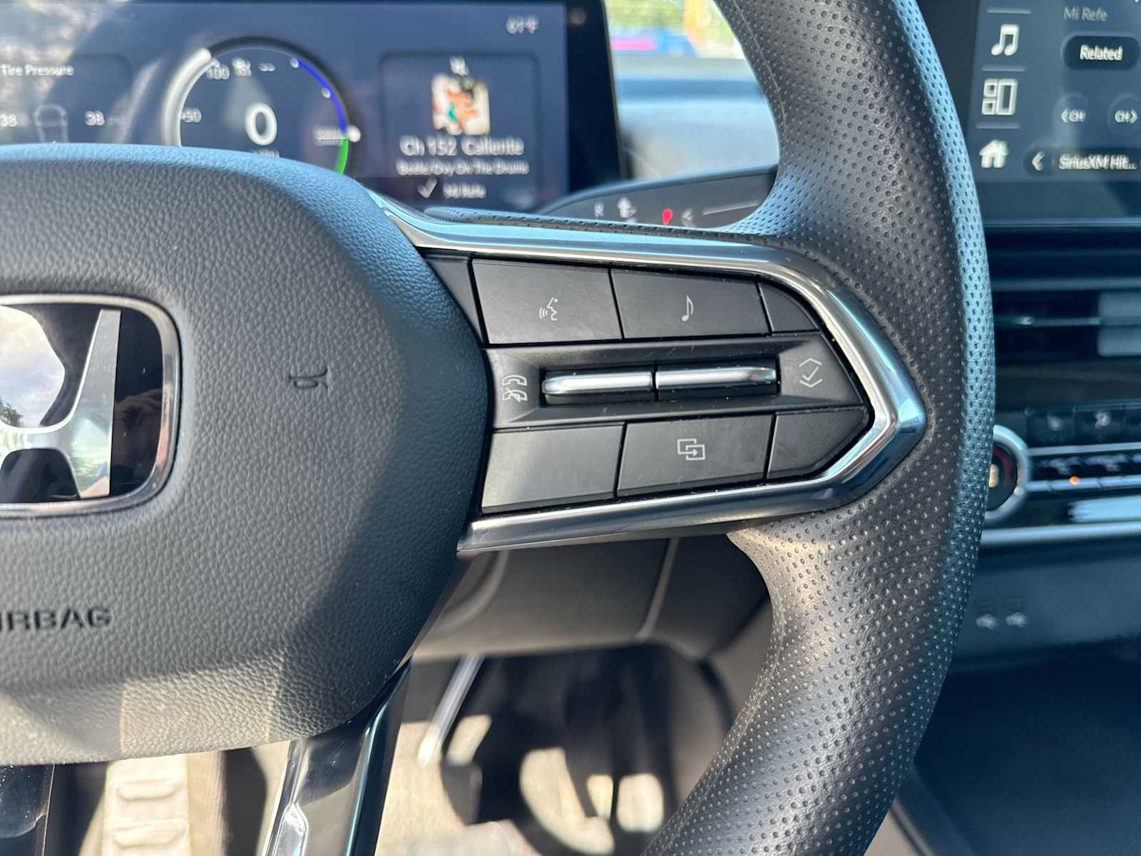 Thumbnail: 2024 Honda Prologue - 25