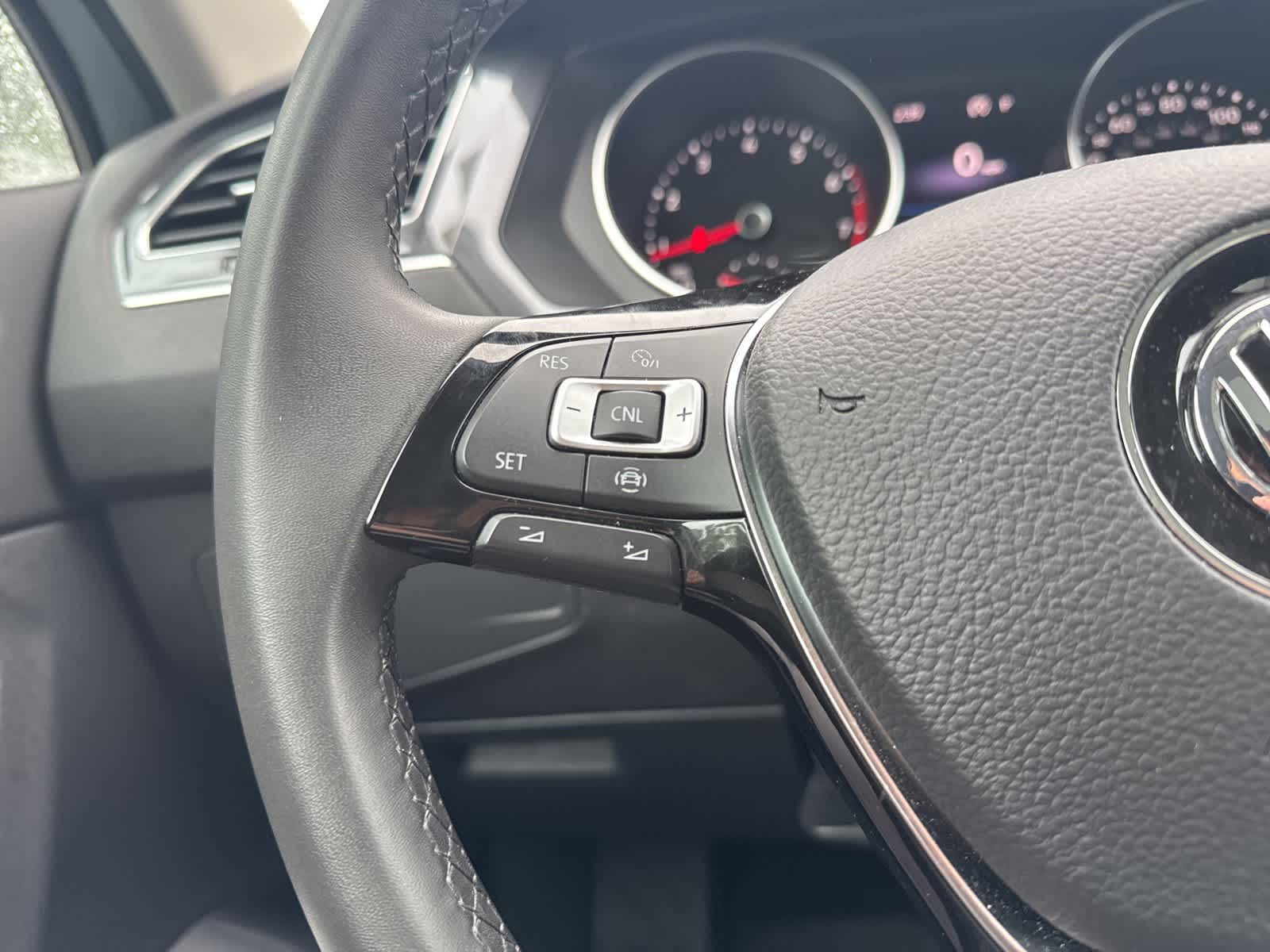 2020 Volkswagen Tiguan 2.0T 17