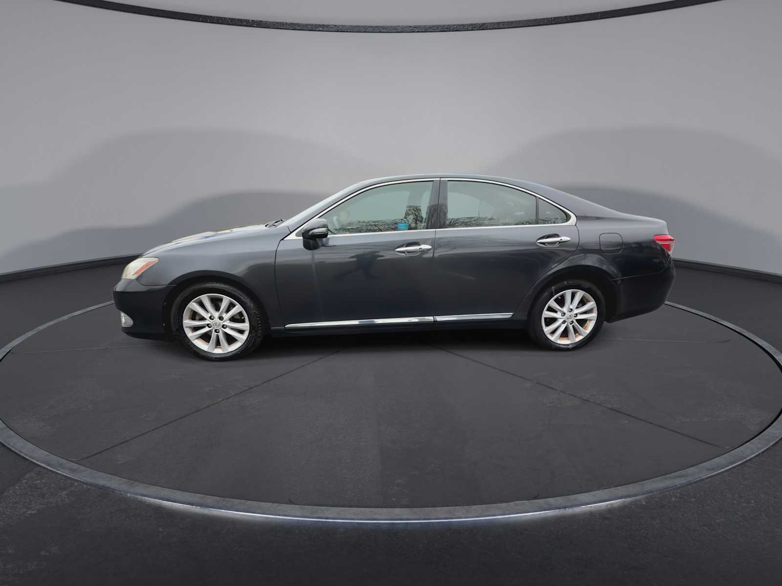 Thumbnail: 2011 Lexus ES - 4