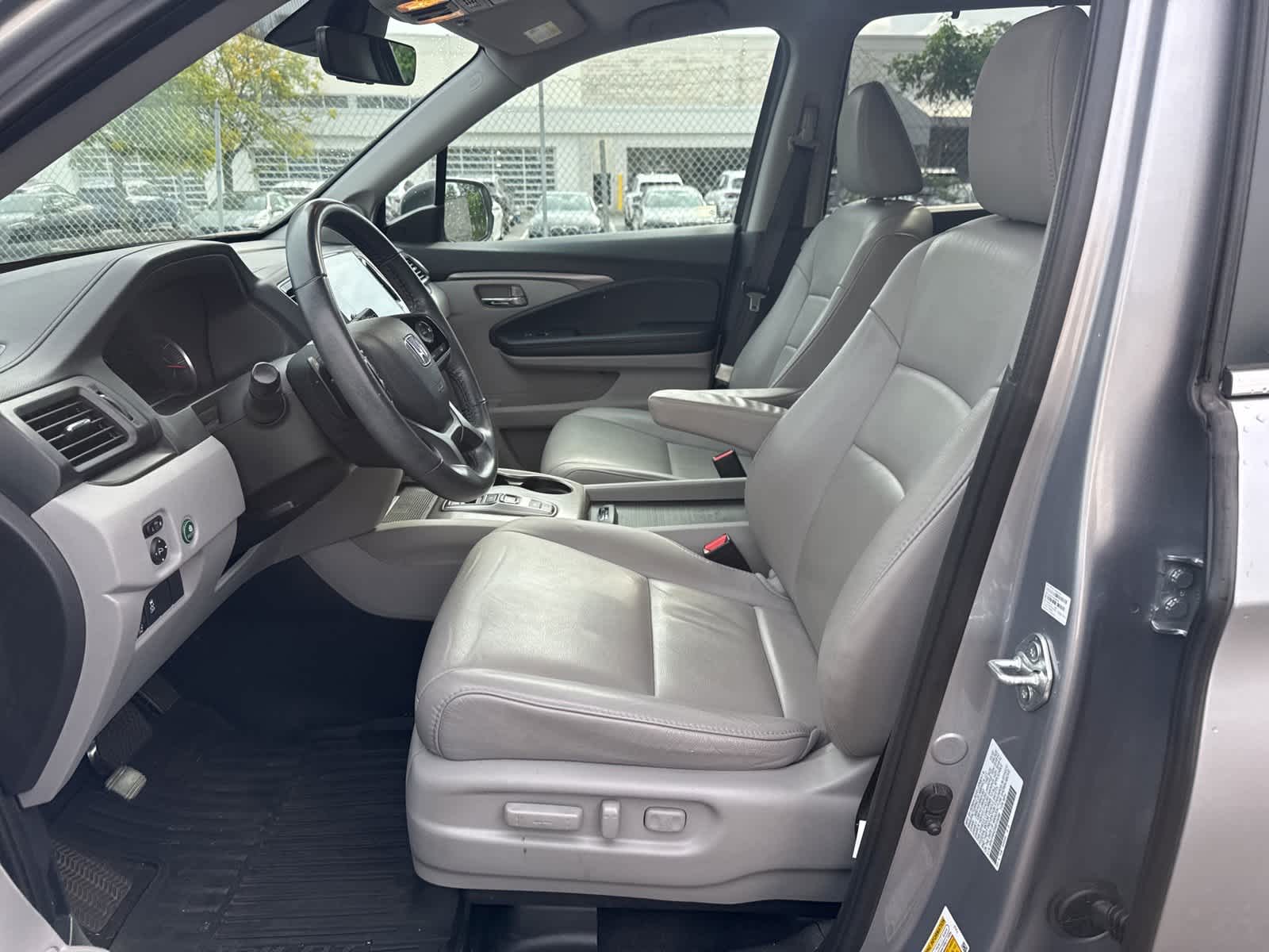 Thumbnail: 2022 Honda Pilot - 12