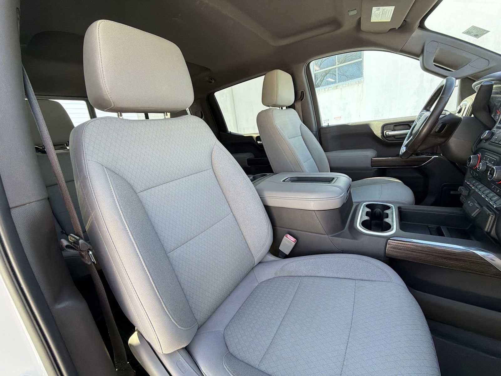 Thumbnail: 2020 Chevrolet Silverado 1500 - 17