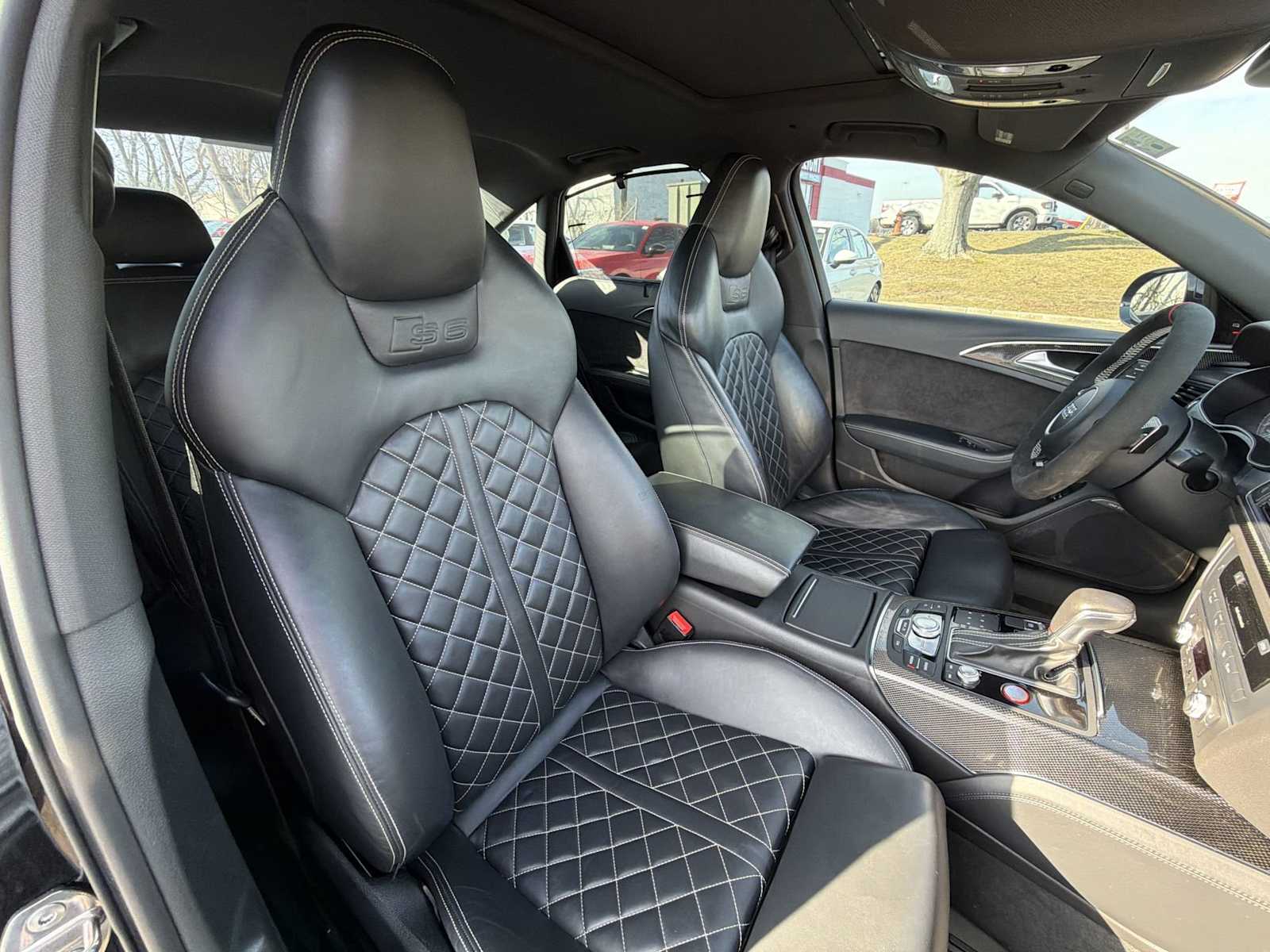 Thumbnail: 2016 Audi S6 - 17