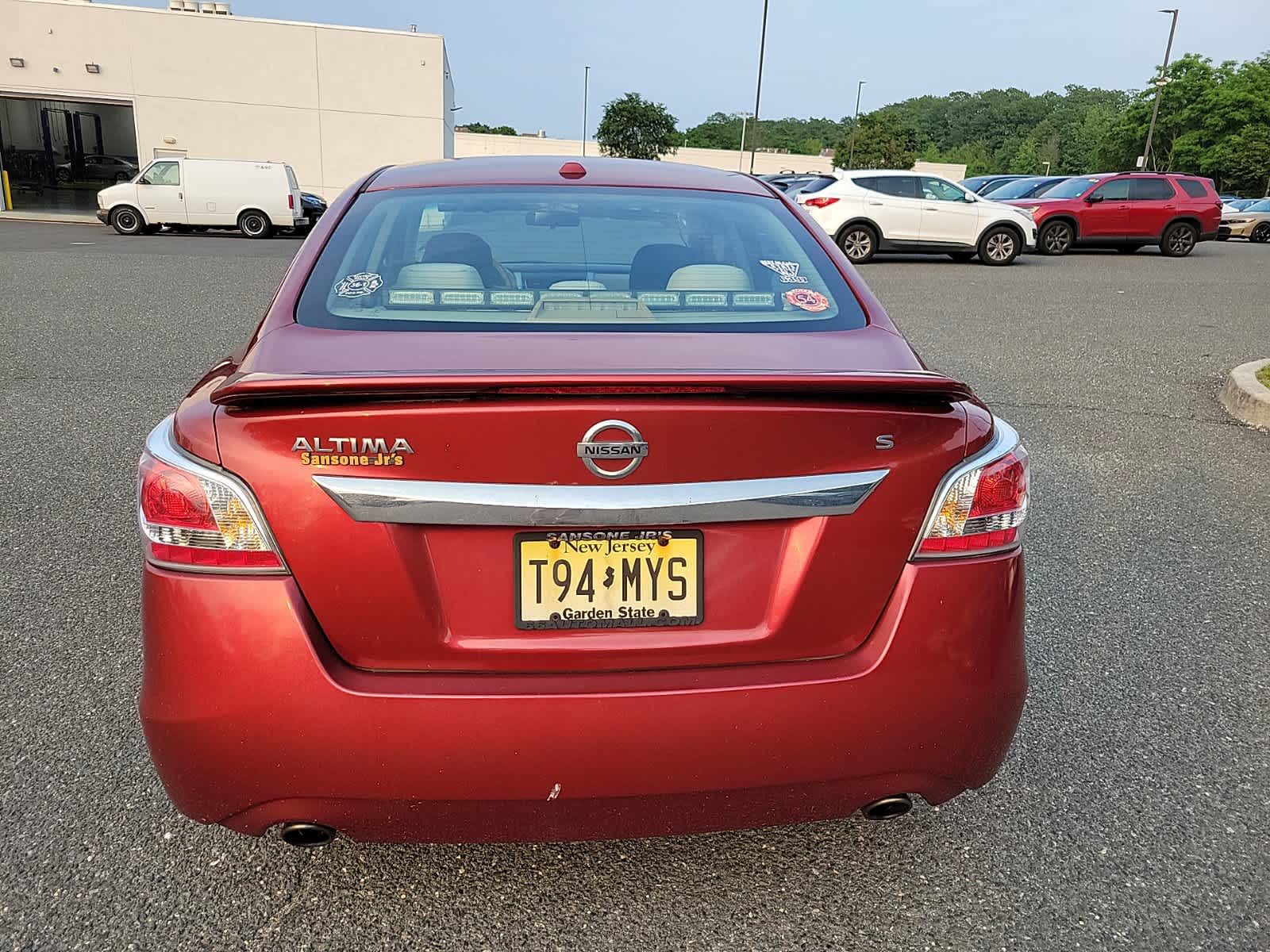 Thumbnail: 2015 Nissan Altima - 4