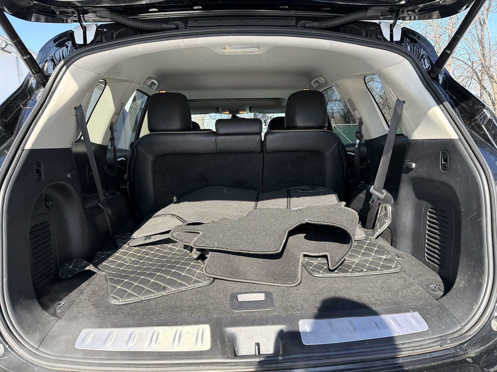 Thumbnail: 2020 INFINITI QX60 - 32