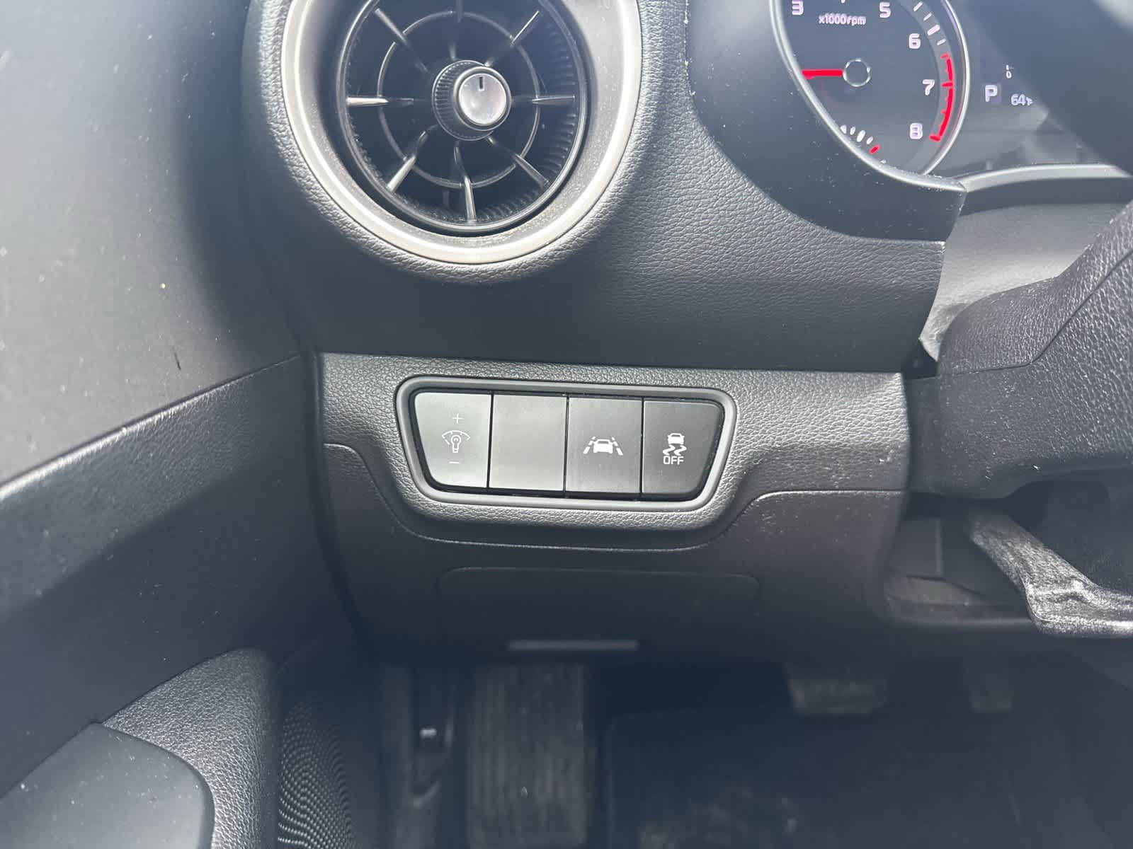 2019 Kia Forte LXS 19