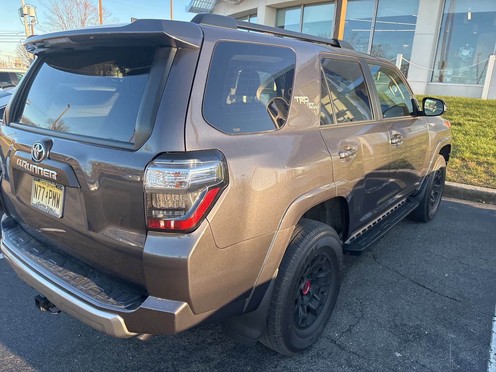 Thumbnail: 2022 Toyota 4Runner - 5