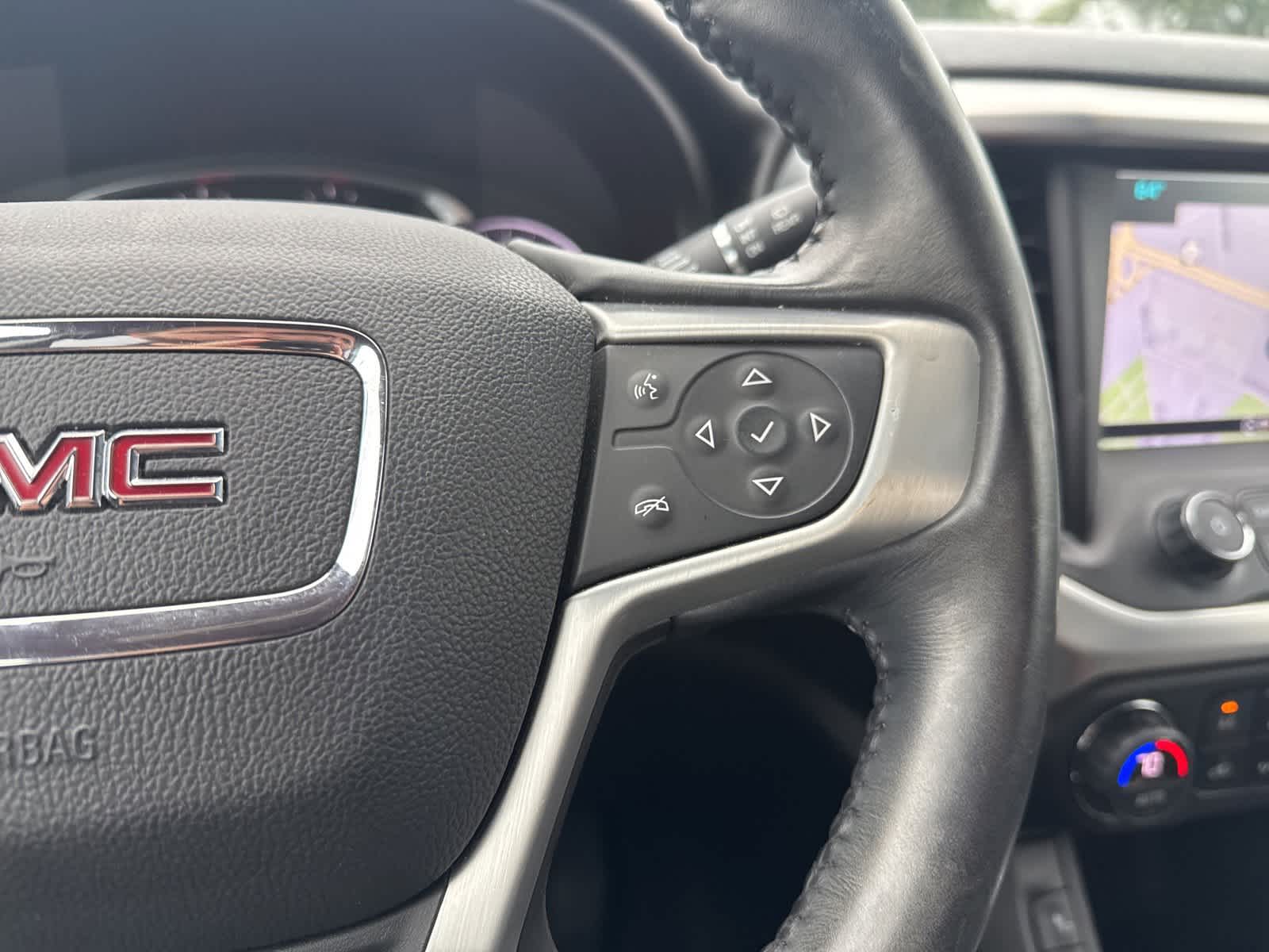 Thumbnail: 2018 GMC Acadia - 17