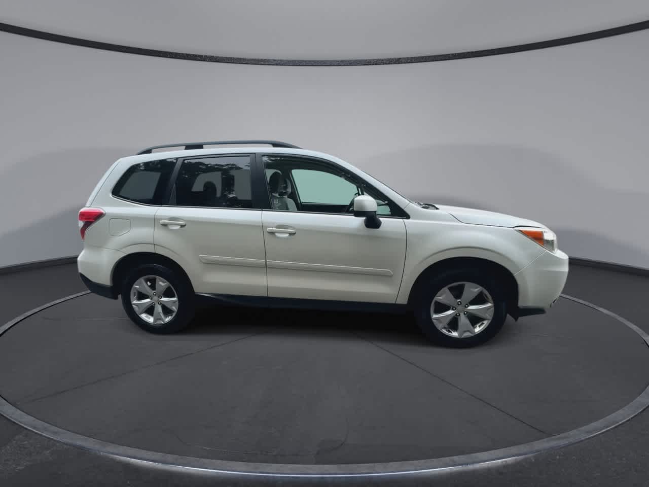 Thumbnail: 2015 Subaru Forester - 9