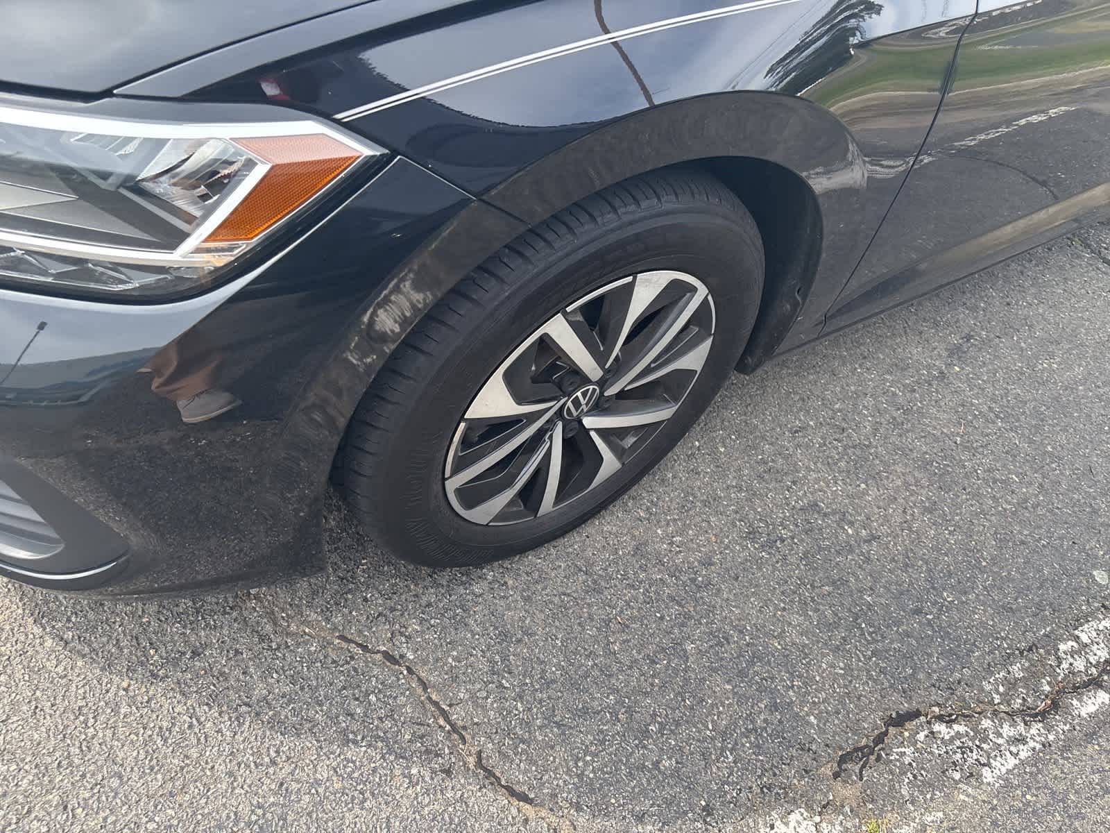 Thumbnail: 2024 Volkswagen Jetta - 6