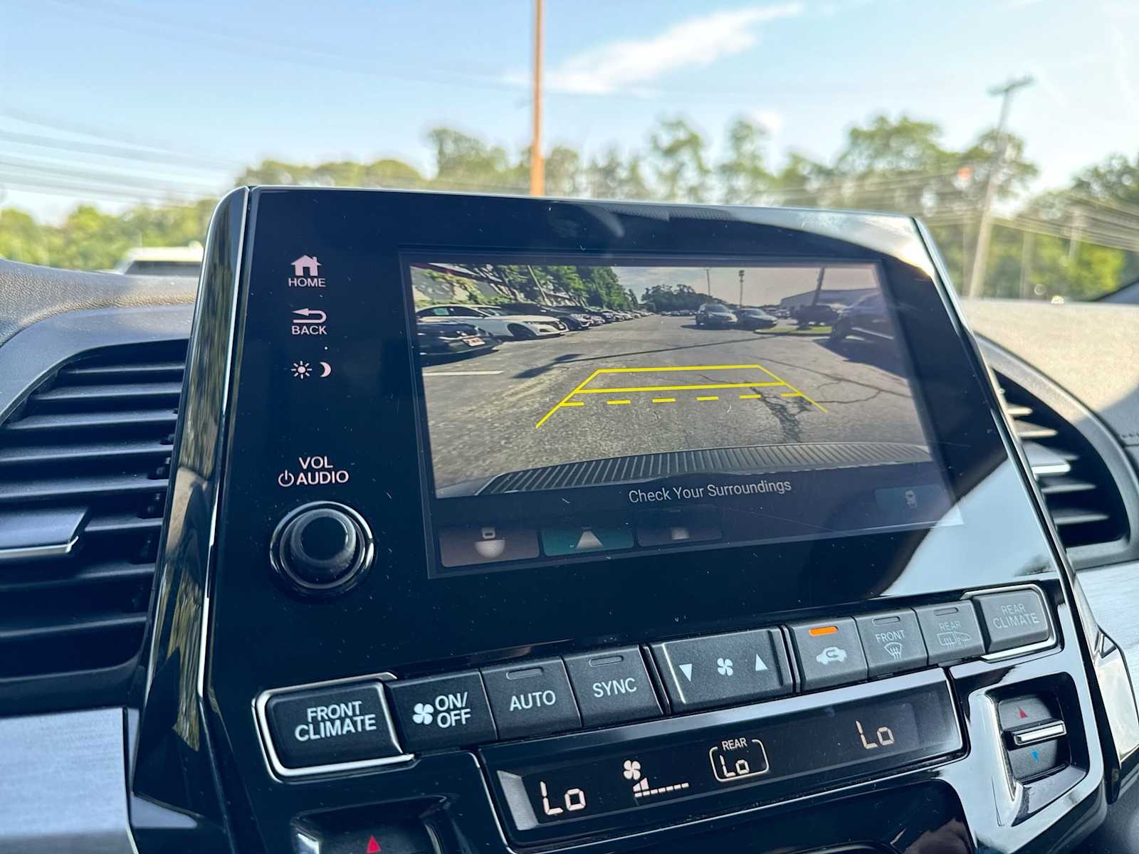 Thumbnail: 2023 Honda Odyssey - 28