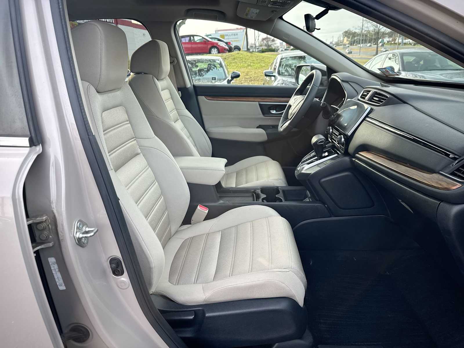 Thumbnail: 2017 Honda CR-V - 15