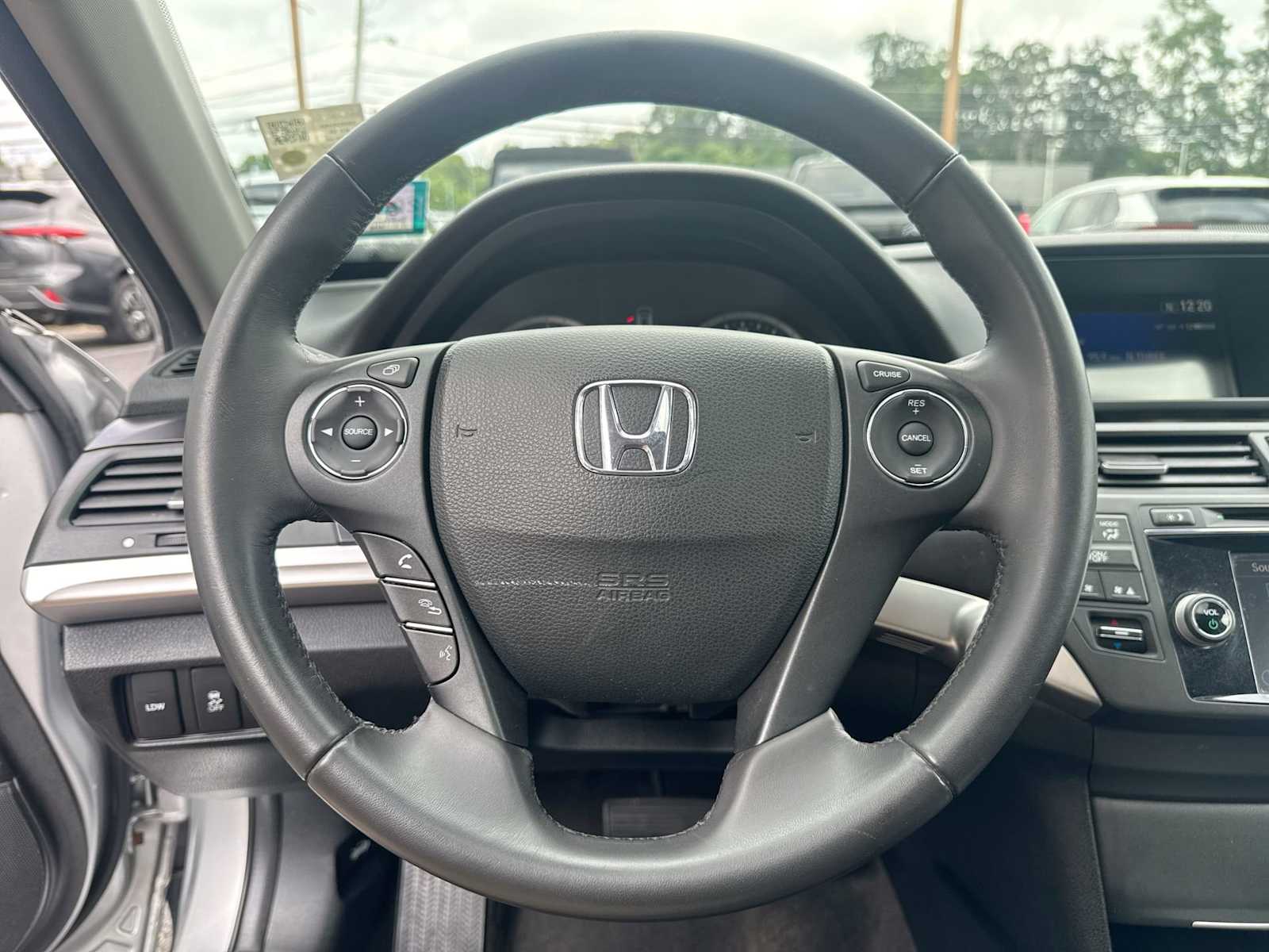 Thumbnail: 2015 Honda Crosstour - 24