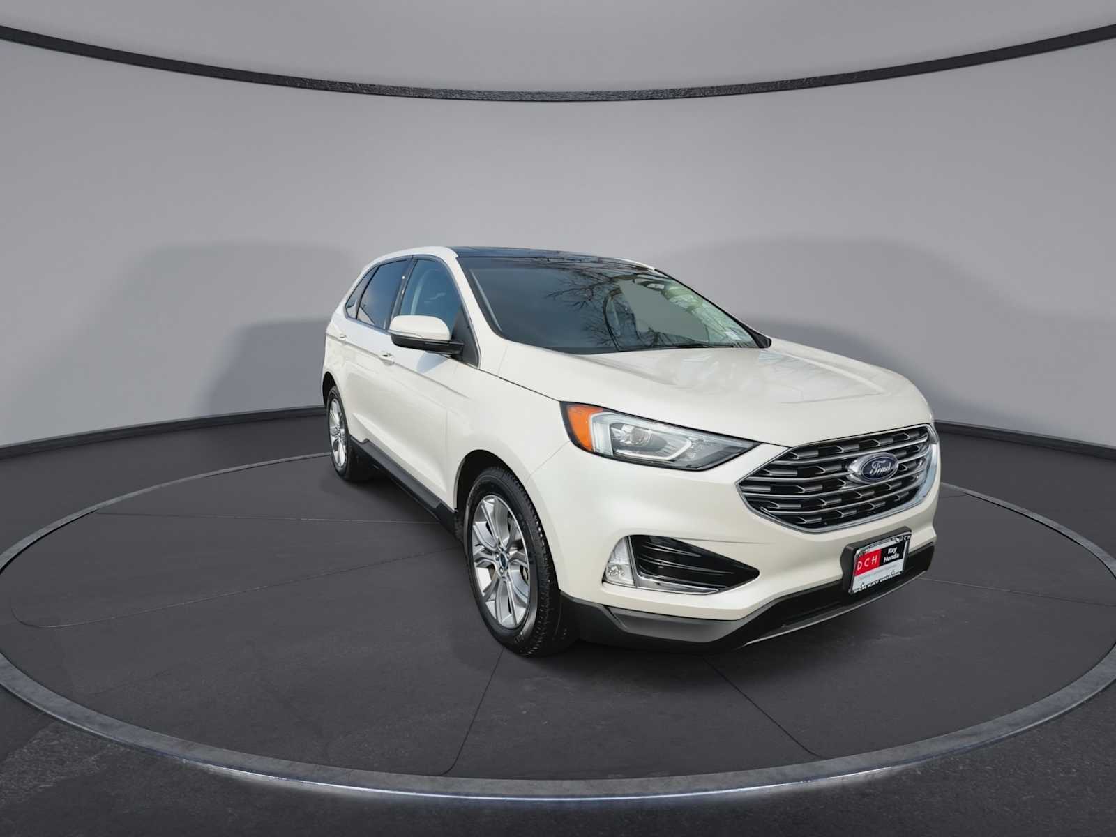 Thumbnail: 2019 Ford Edge - 2