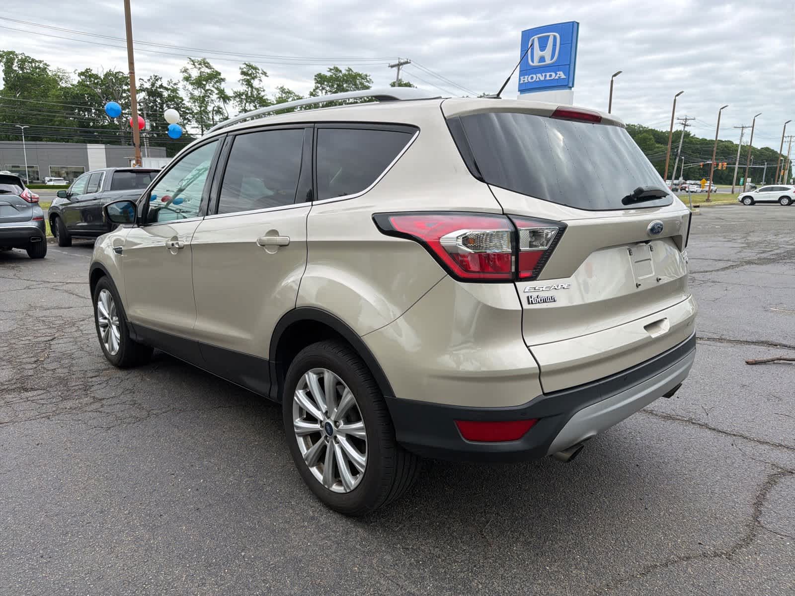 Thumbnail: 2017 Ford Escape - 3