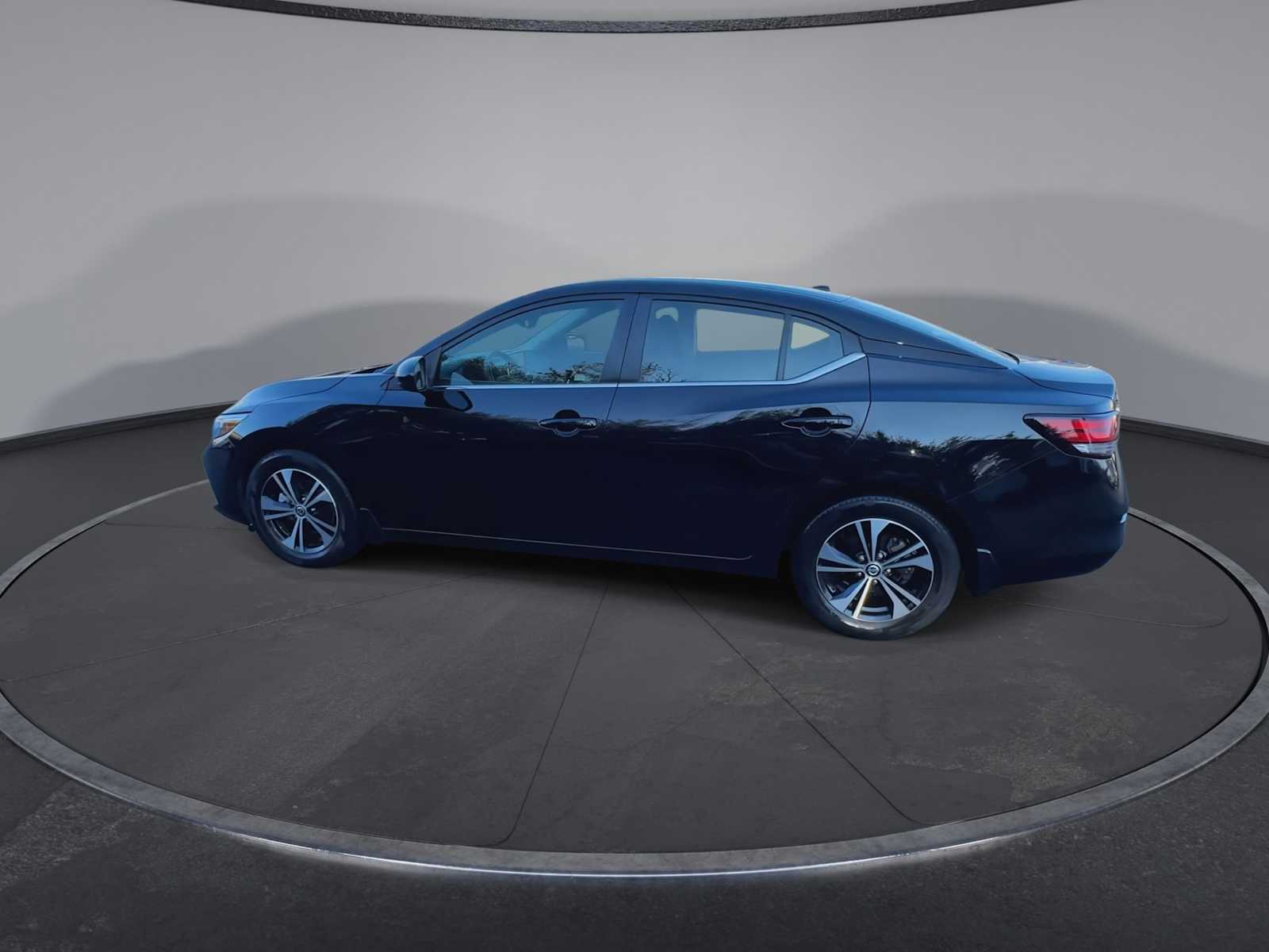 Thumbnail: 2023 Nissan Sentra - 5