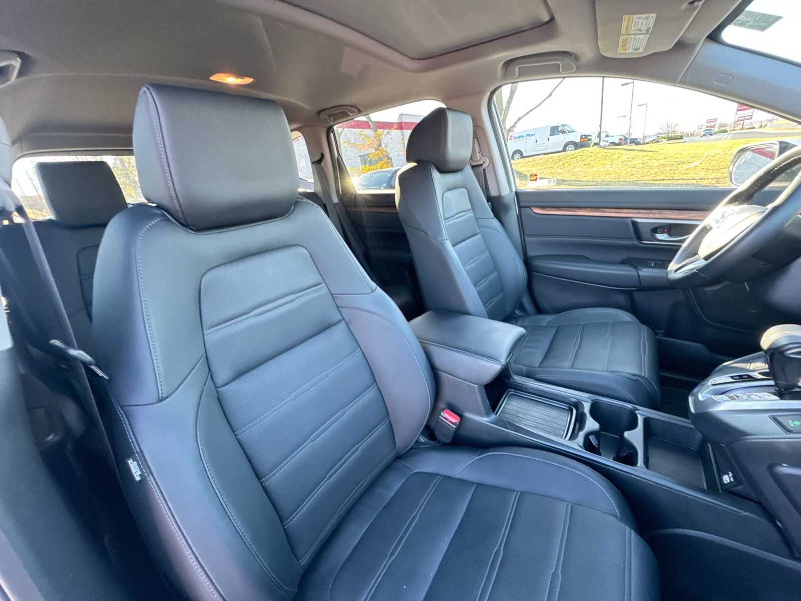 Thumbnail: 2022 Honda CR-V - 17