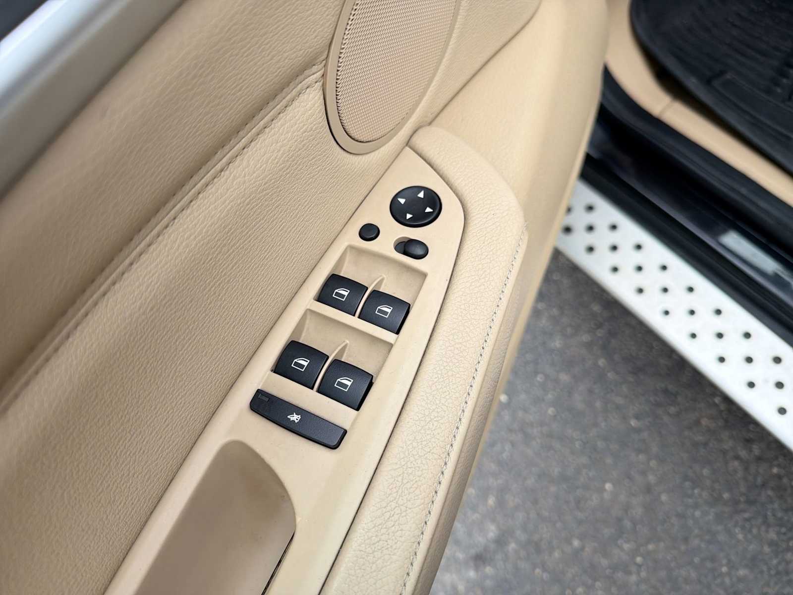 Thumbnail: 2013 BMW X5 - 22